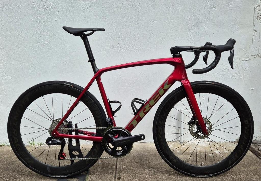 Trek_Emonda_SLR_Disc!_56._Ultegra_12s_Di2_+_Dual_PM._Aeolus_XXX_6_wheels!