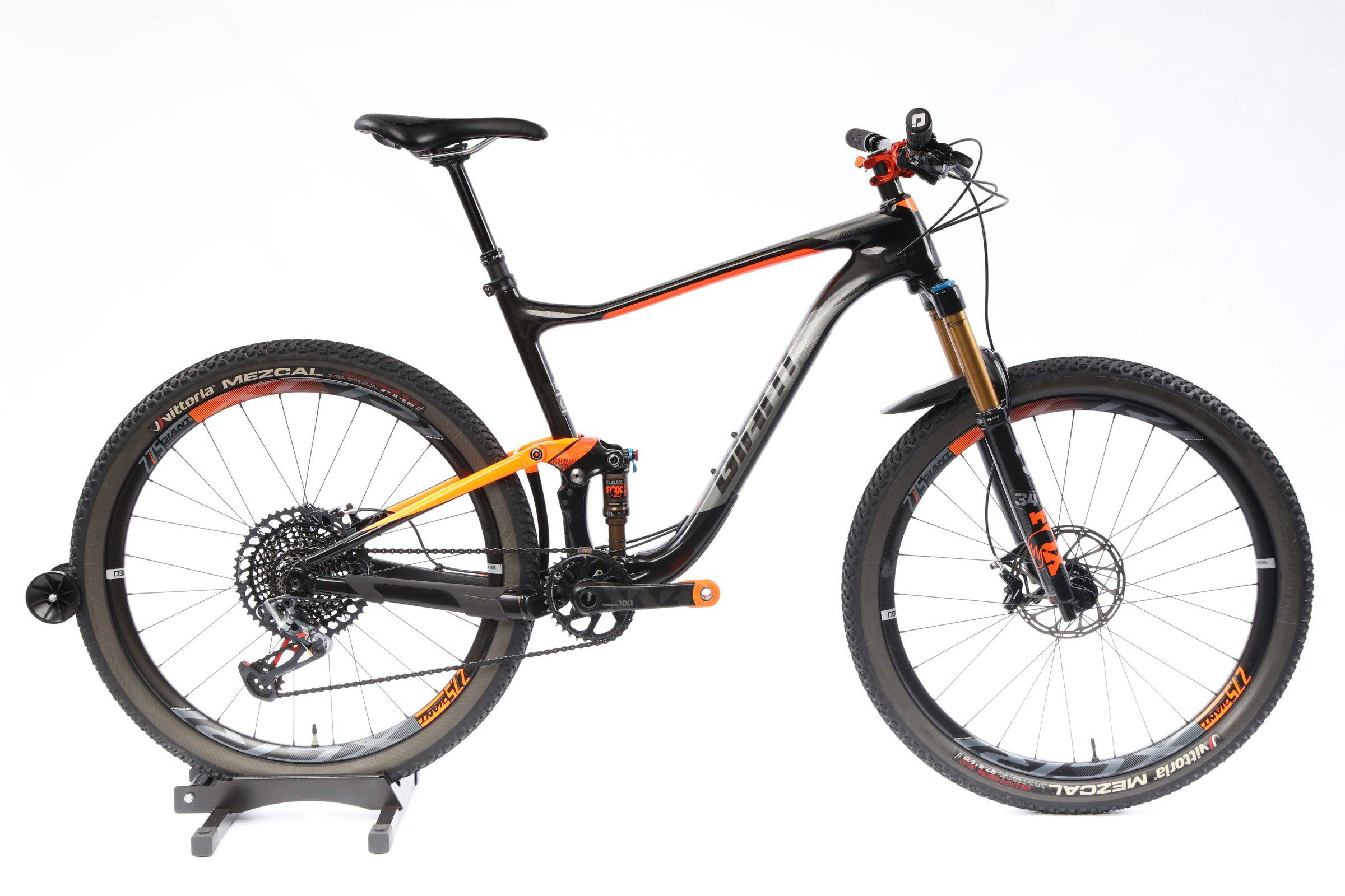 Anthem_Advanced_Mountain_Bike_-_Large