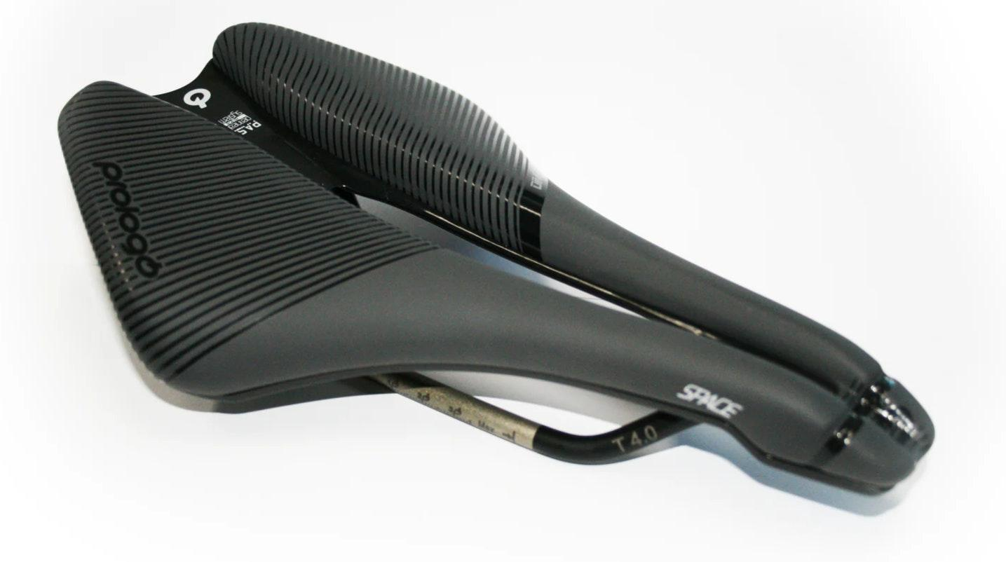 DIMENSION-SPACE_T4.0_153_SADDLE
