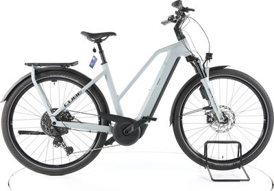 images.cdn.europe-west1.gcp.commercetools.com/078b97e9-ed31-4c81-baae-cdd44f3bf3c1/17c16d3f53280b356435-i96JSXkt