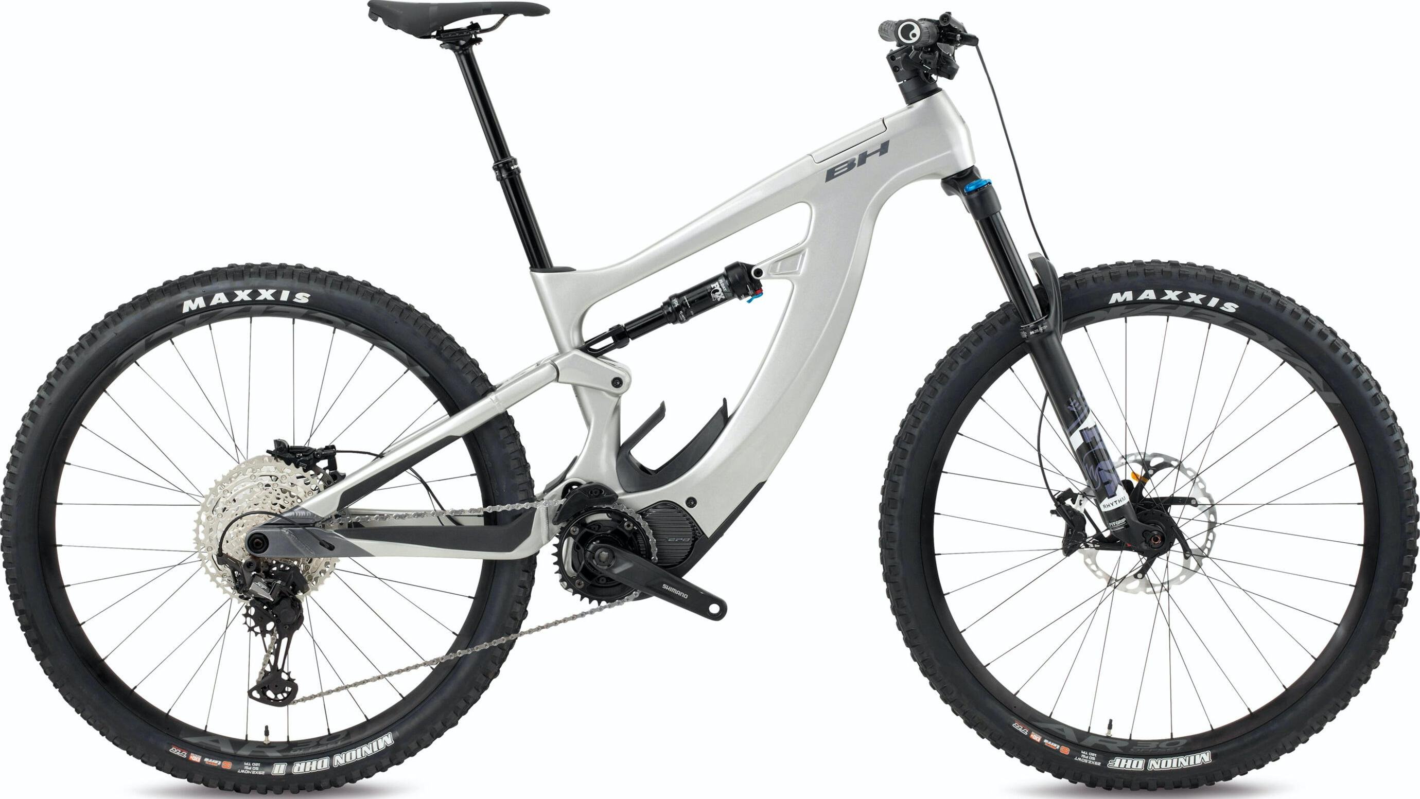 Xtep_Lynx_Carbon_8.7_Pro