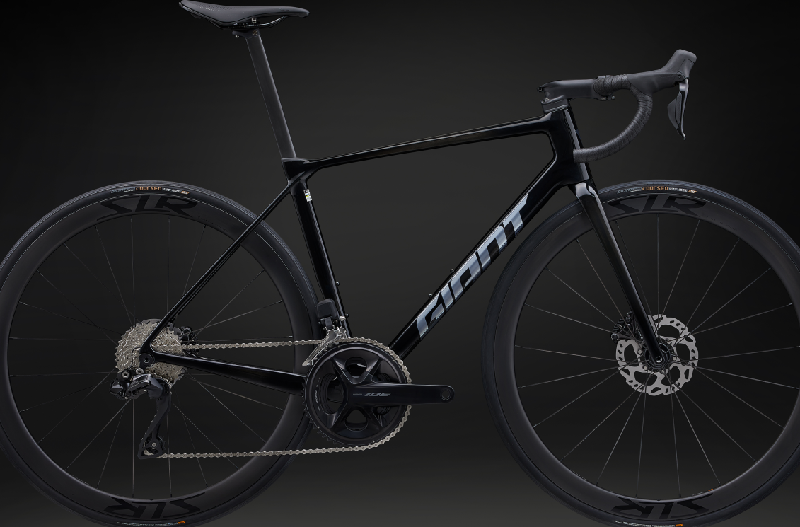 Giant TCR Advanced Pro 1 Di2 2025 | BikeExchange