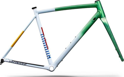 images.cdn.europe-west1.gcp.commercetools.com/078b97e9-ed31-4c81-baae-cdd44f3bf3c1/2b8044a698d4f36dfa2e-yRhkC2XK