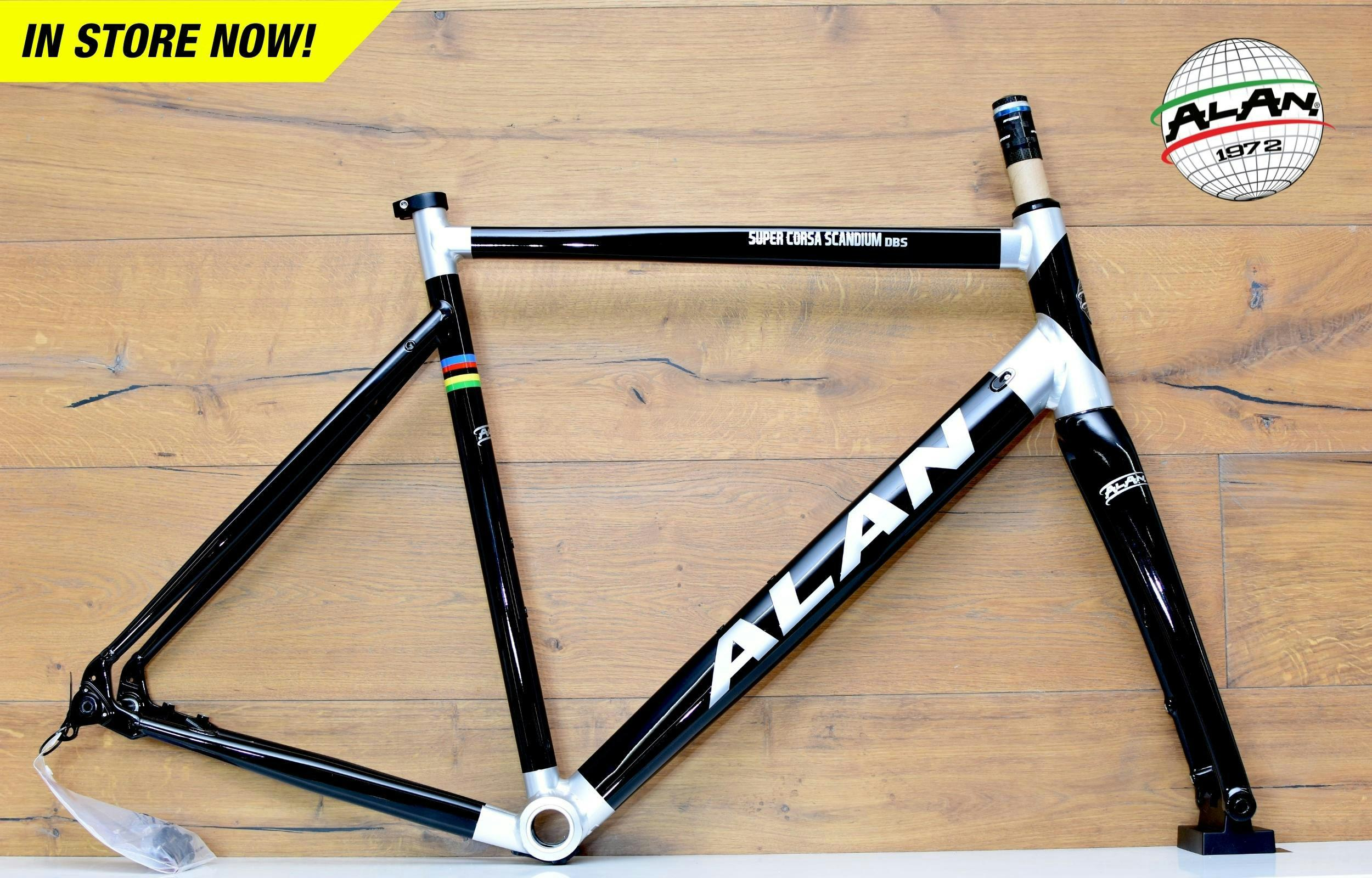 Super_Corsa_Scandium_DBS_Frame_(Black)_-_Lightweight_Alloy!