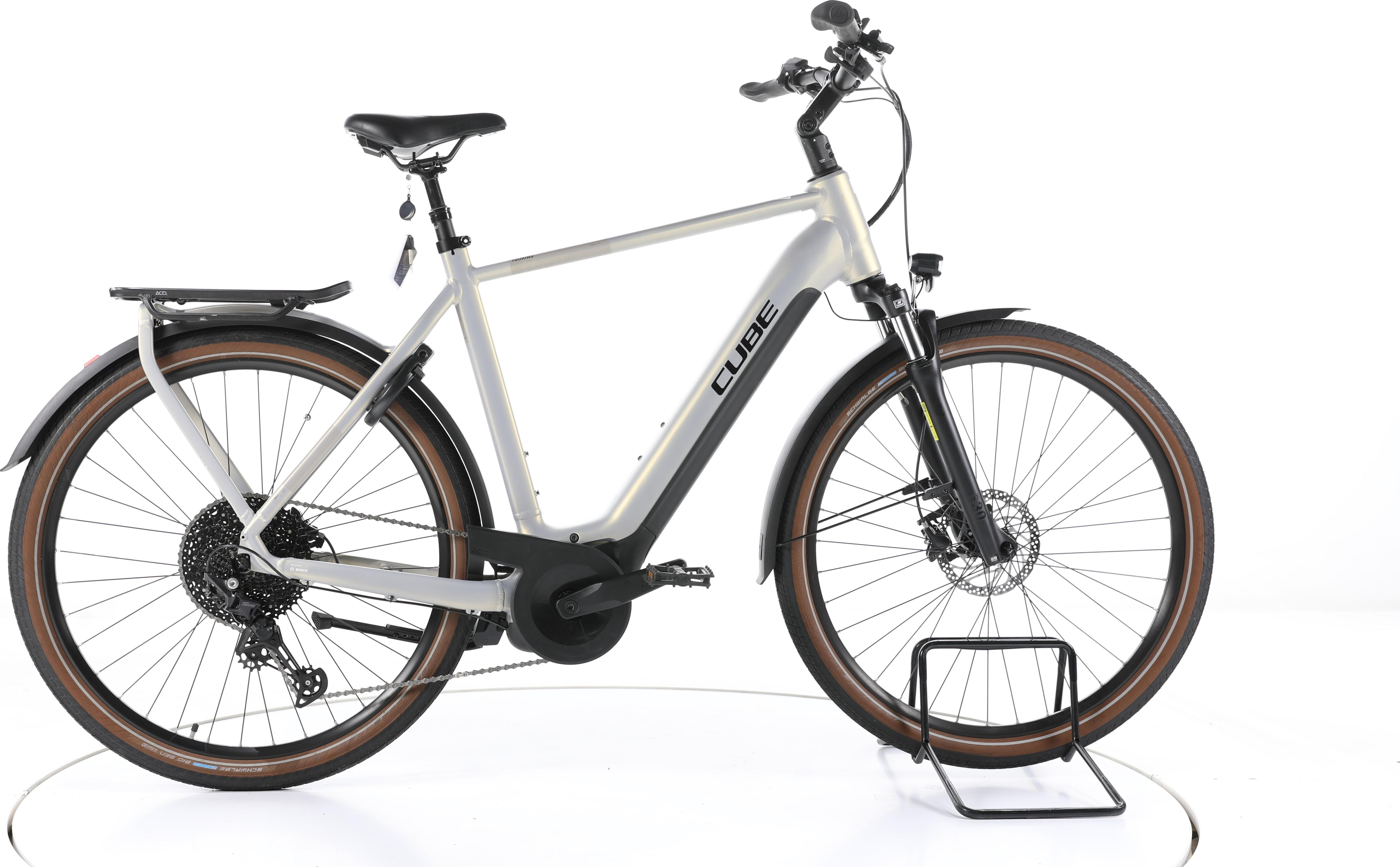 Touring_Hybrid_Pro