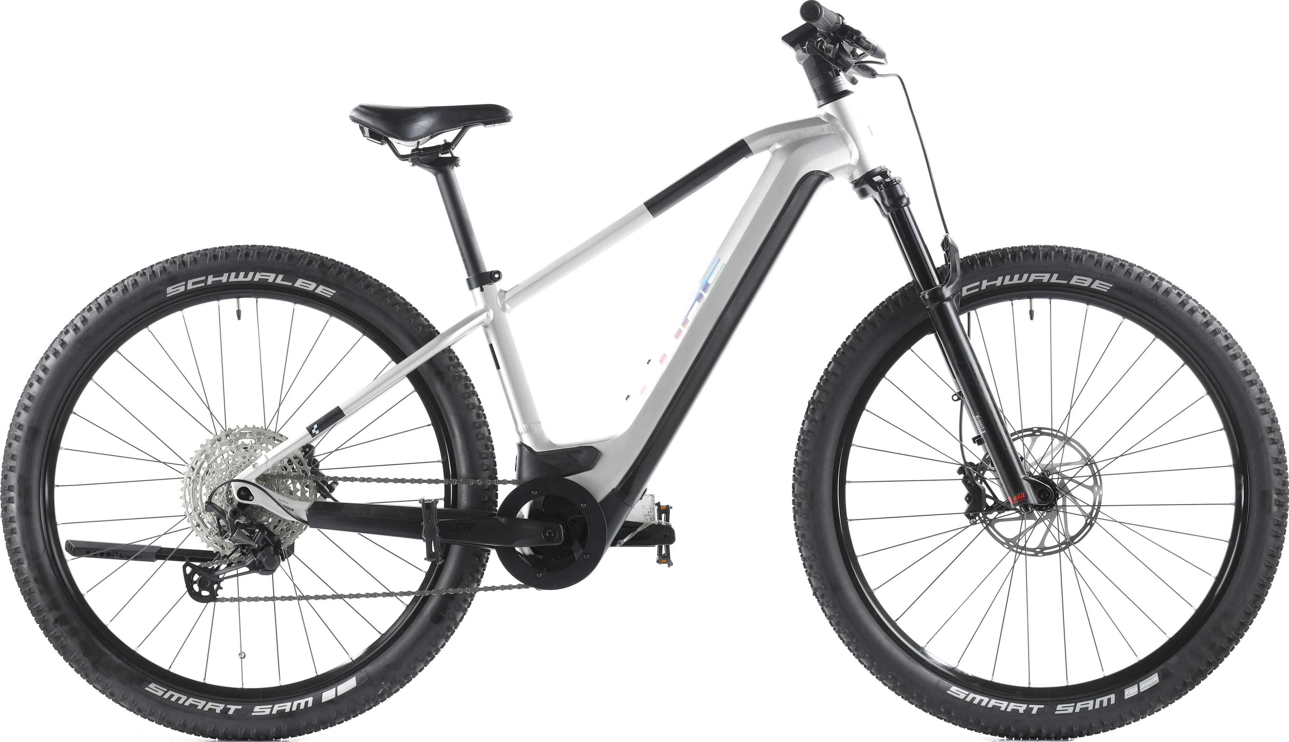 Reaction_Hybrid_SLX_750