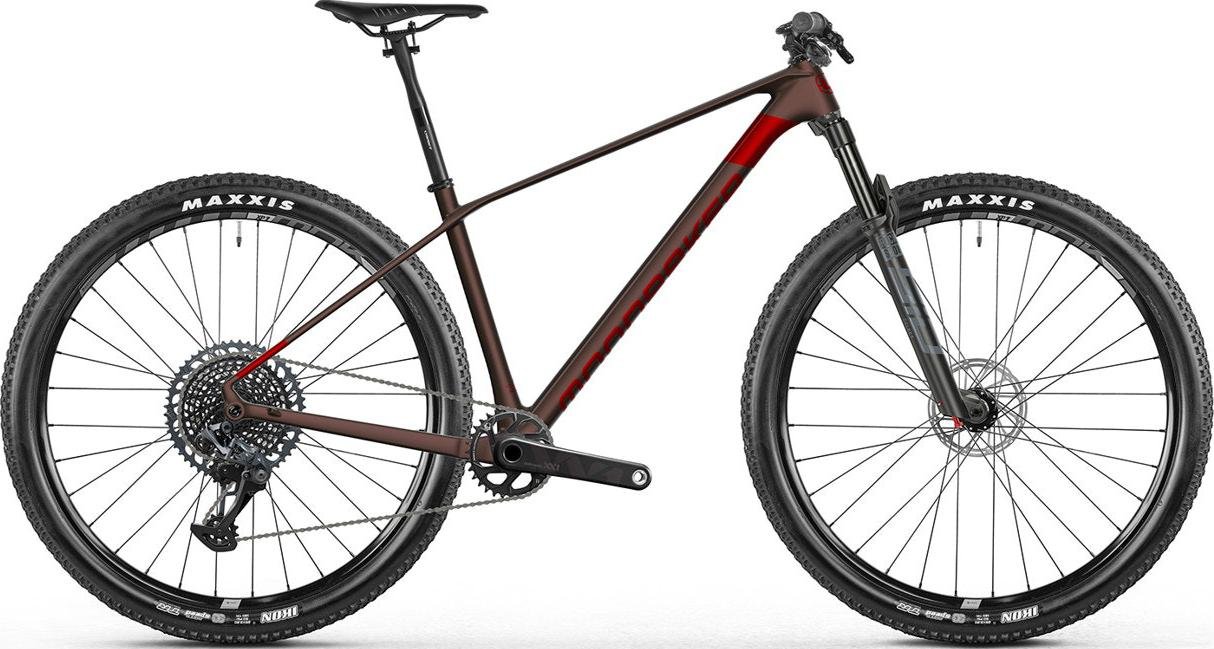 Podium_Carbon