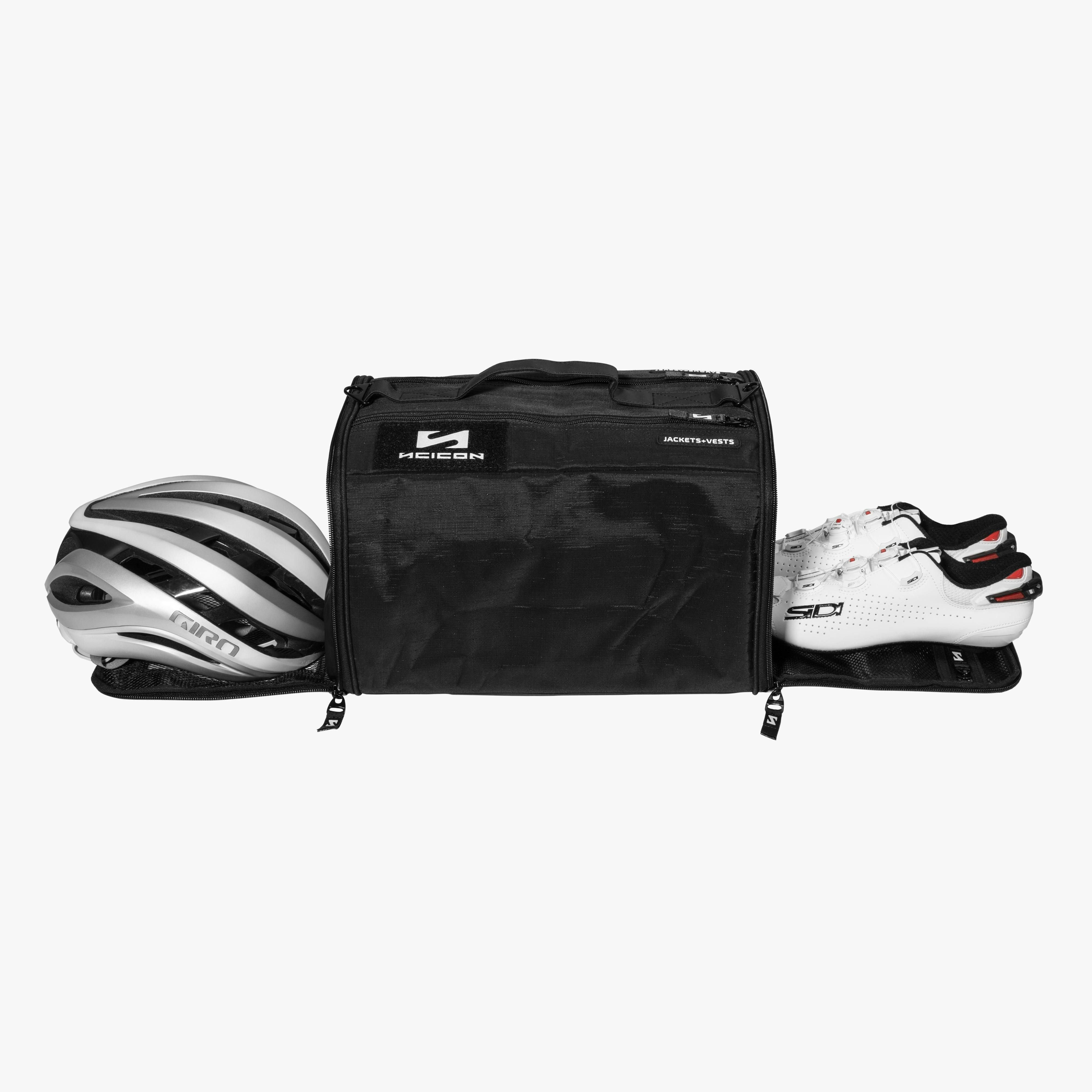 ESSENTIALS_CYCLING_KIT_RACE_DAY_RAIN_BAG