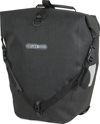 images.cdn.europe-west1.gcp.commercetools.com/078b97e9-ed31-4c81-baae-cdd44f3bf3c1/5c2d6a1b399451d34952-KKVaVX1J