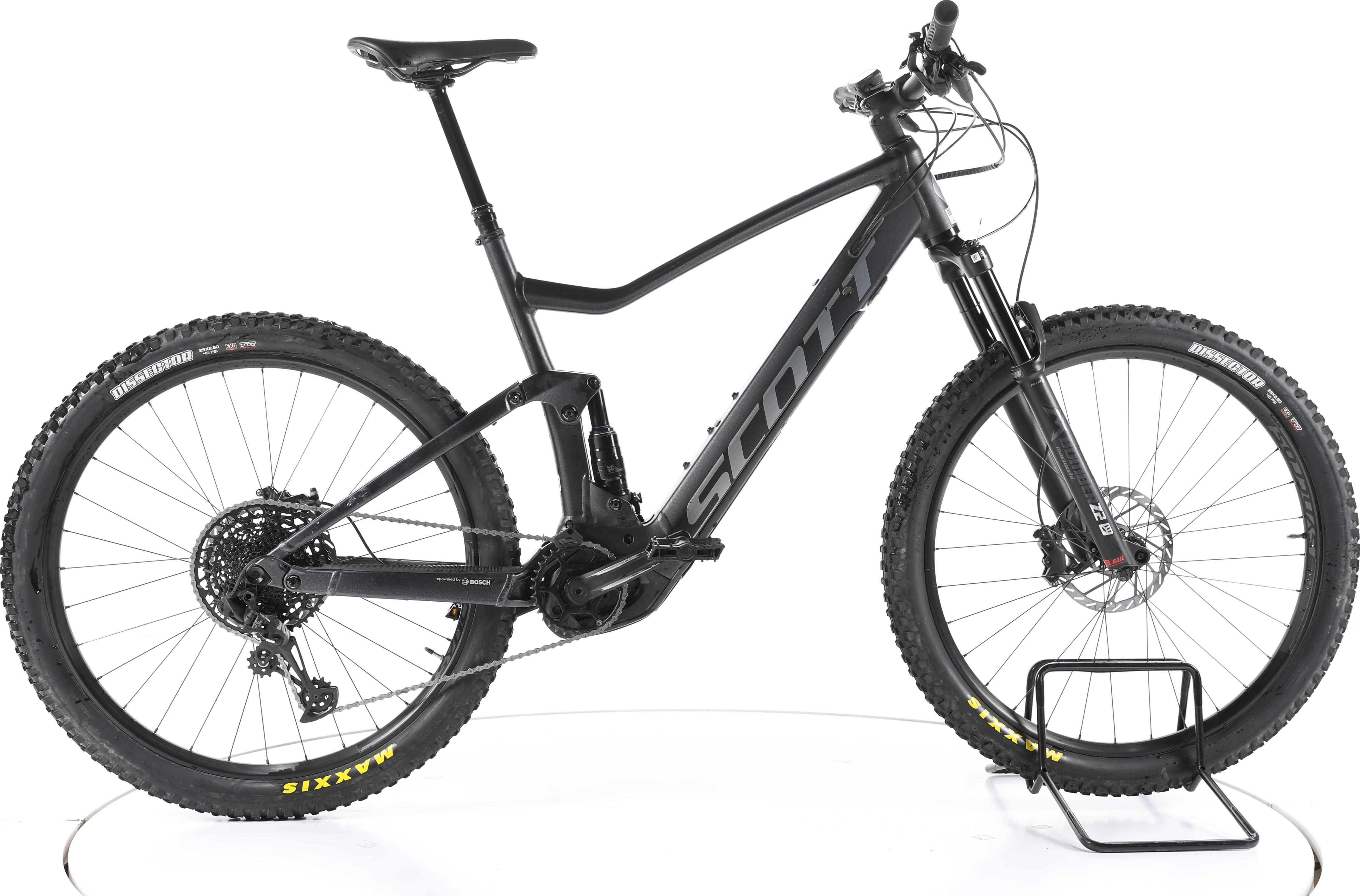 Strike_eRIDE_930