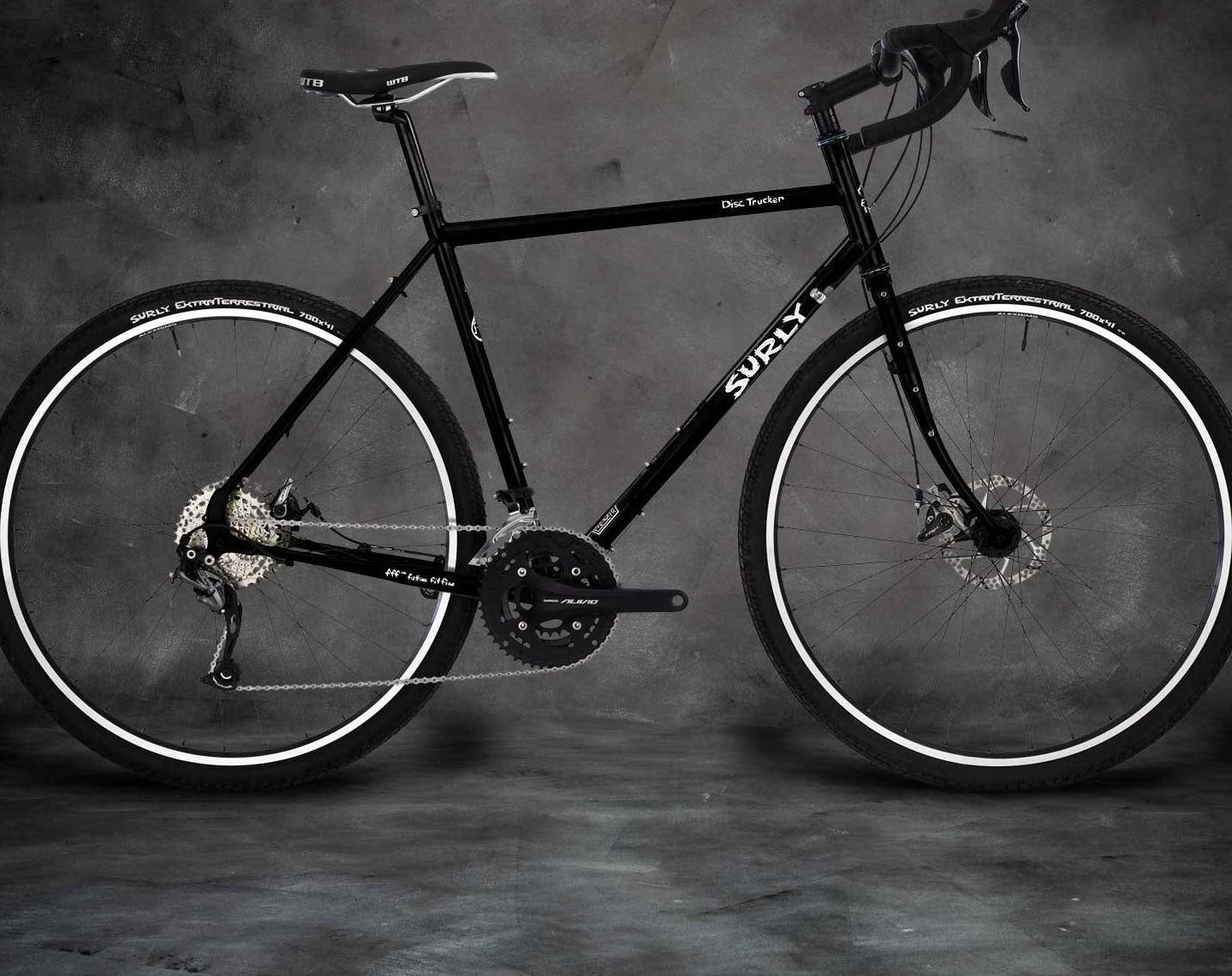 Surly Disc Trucker 2025 | BikeExchange