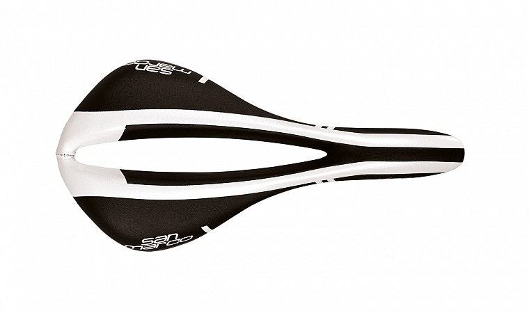 Mantra_Racing_Black