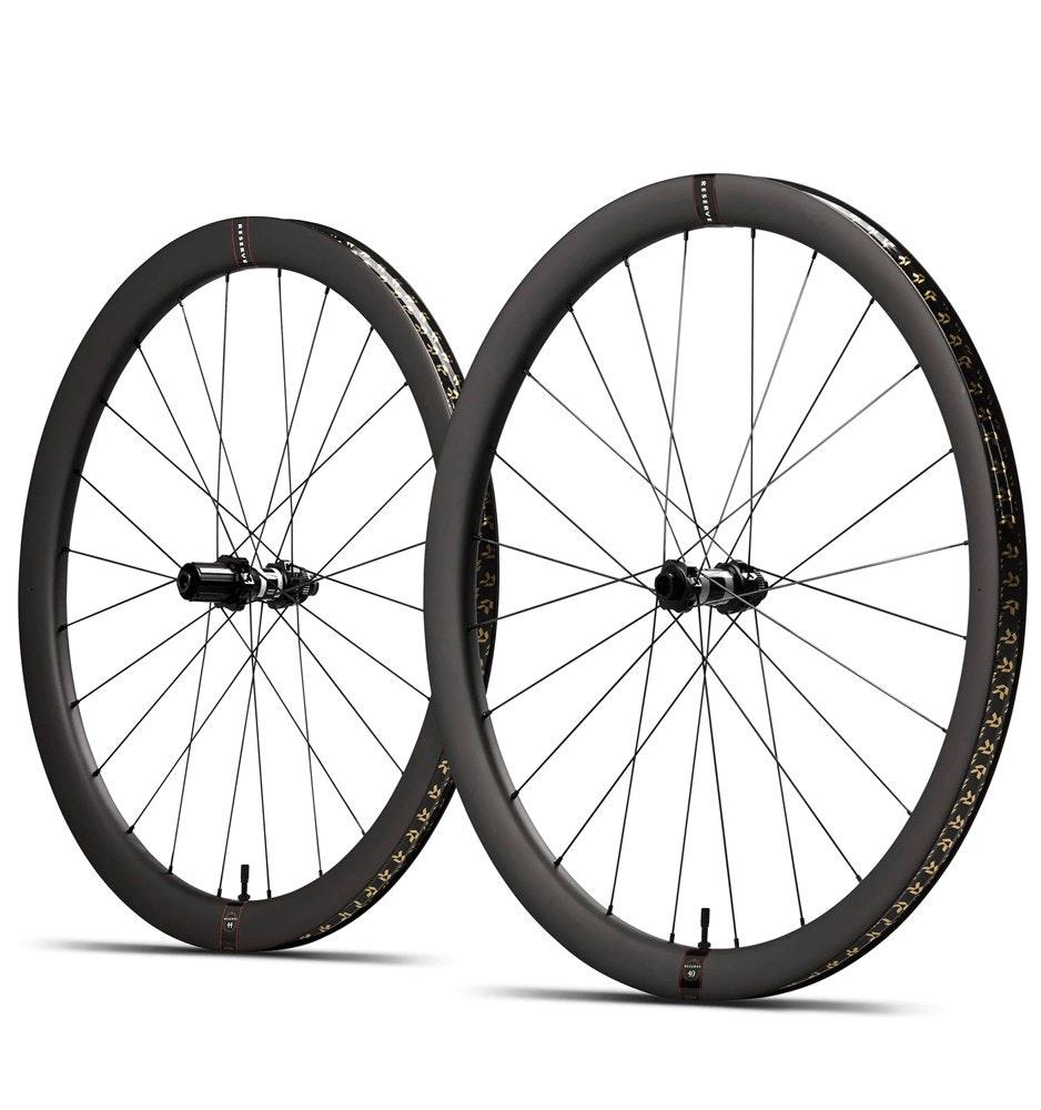 44|40_Zipp_Hub_Wheelset
