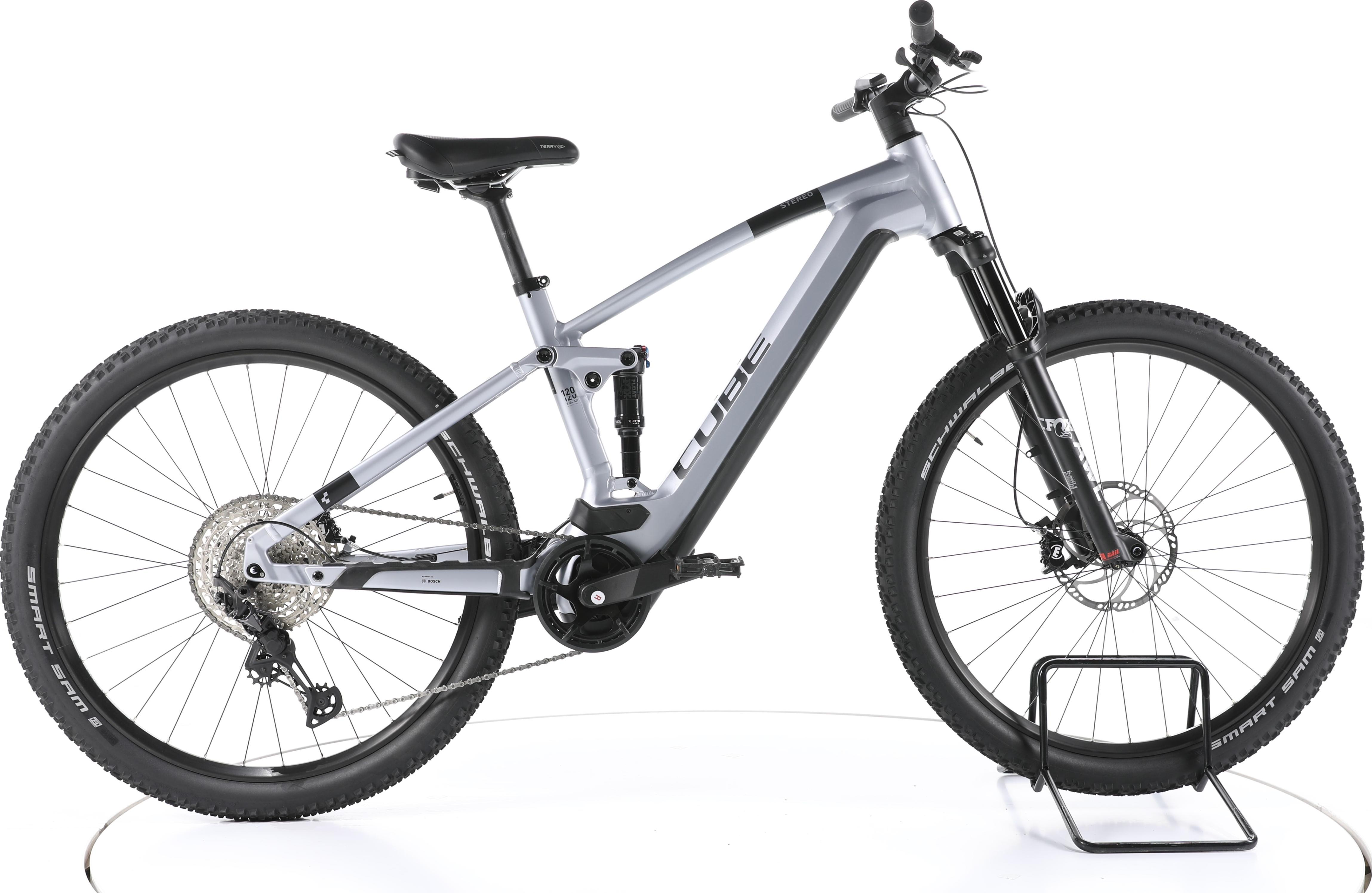 Stereo_Hybrid_120_Race
