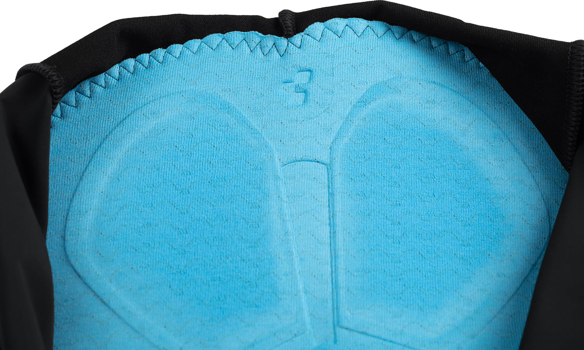 BLACKLINE_WS_Trägerhose_kurz