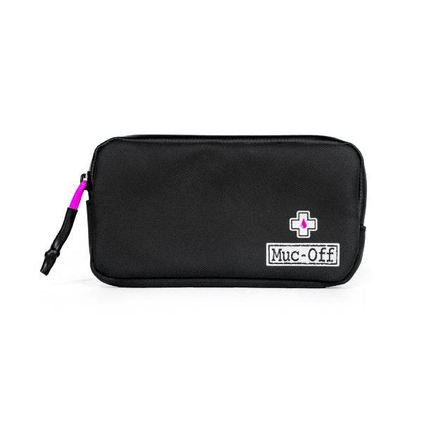 MUC-OFF_ESSENTIALS_RAINPROOF_CASE