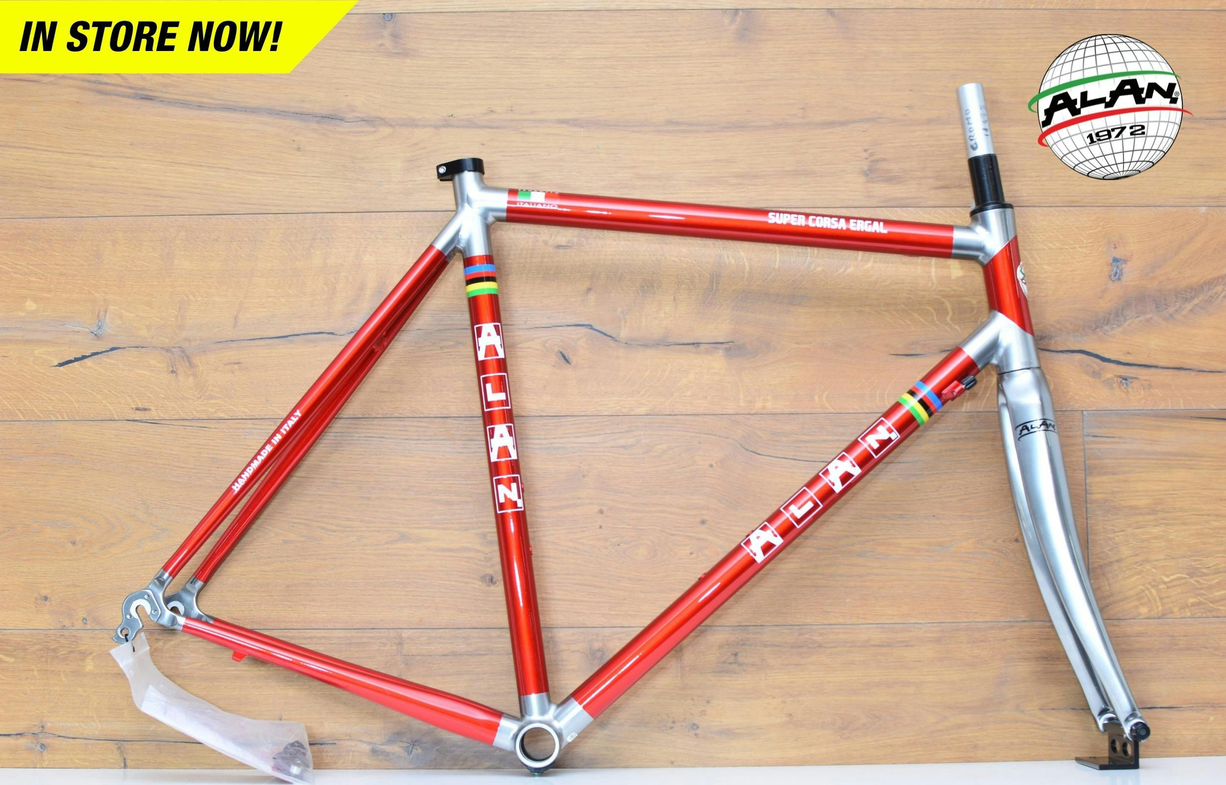 Super_Corsa_Ergal_Frame_-_Made_in_Italy!_(Large,_Red)