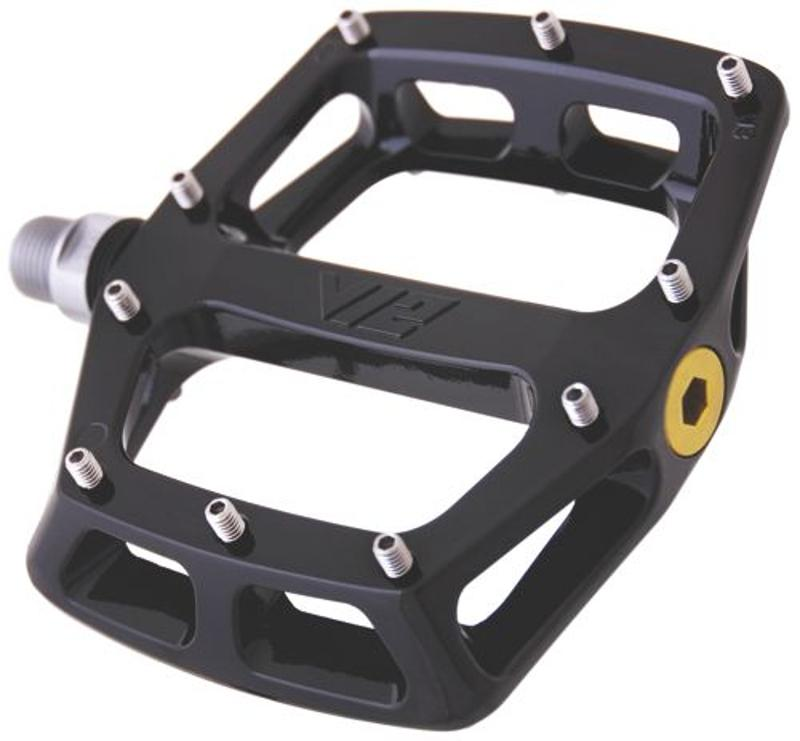 Magnesium_V12_Pedals