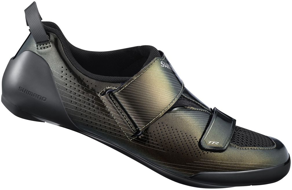 TR9_Shoes