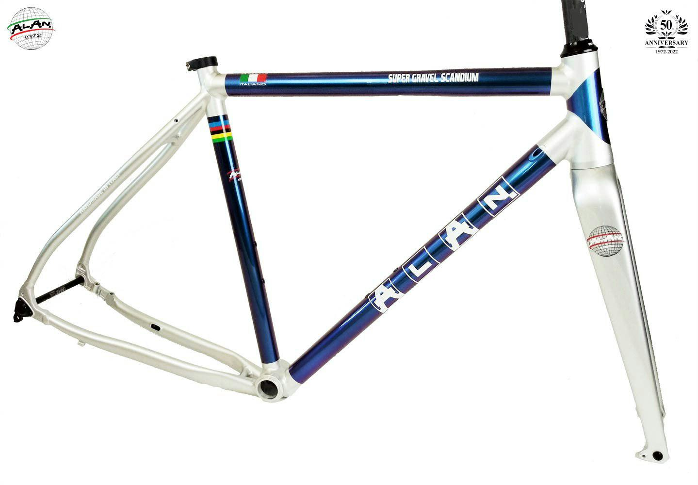 Super_Gravel_Scandium_Frameset_-_Order_Today!_(Large,_Dark_Blue)