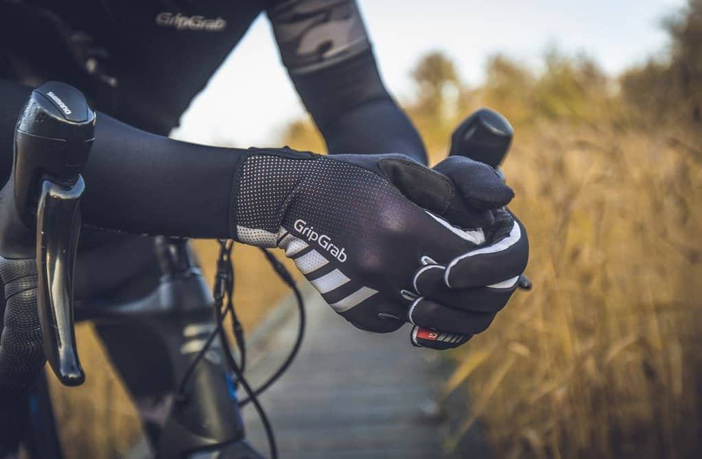 Raptor_Windproof_Lightweight_Racing_Glove