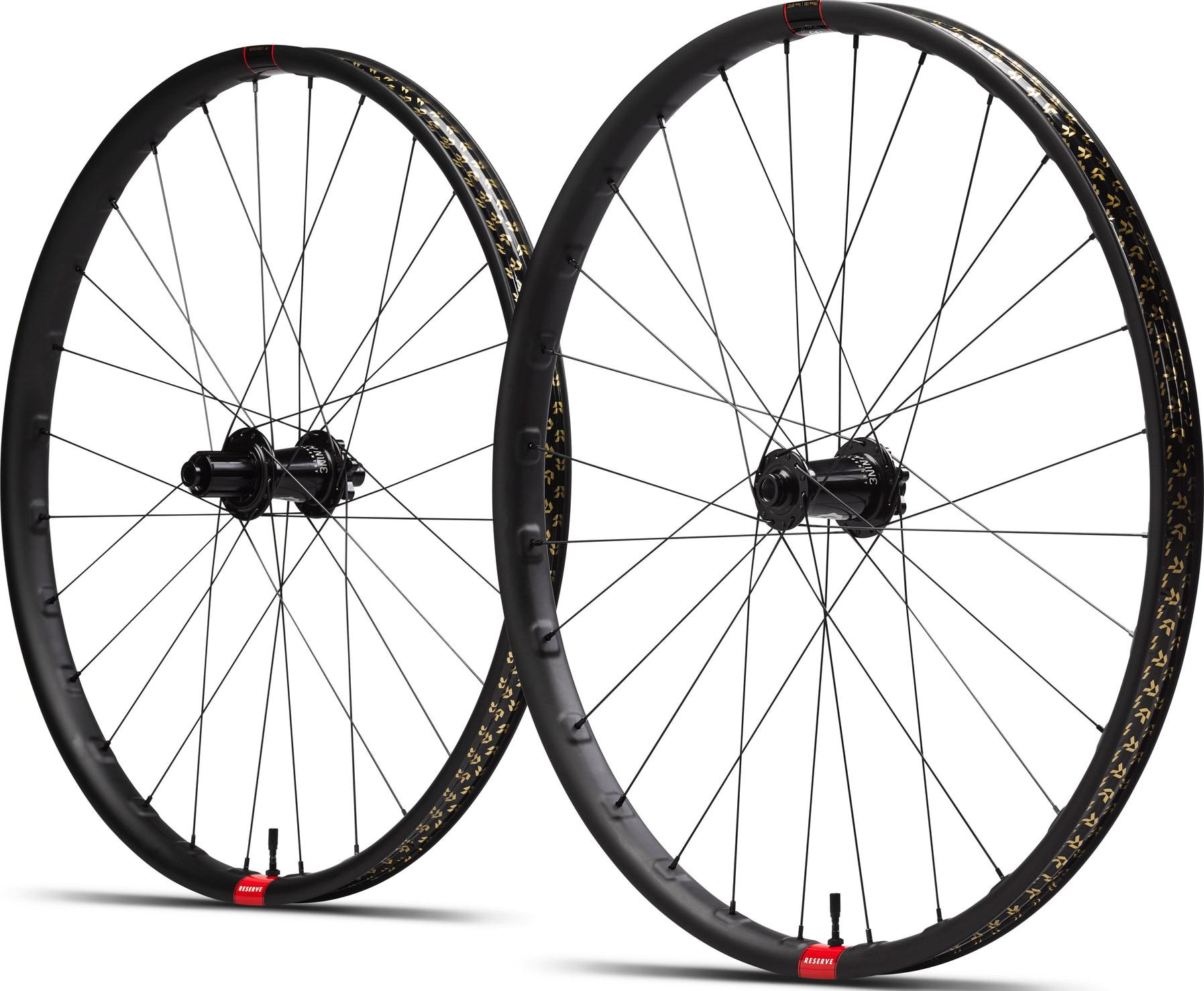 30|HD_Carbon_29"