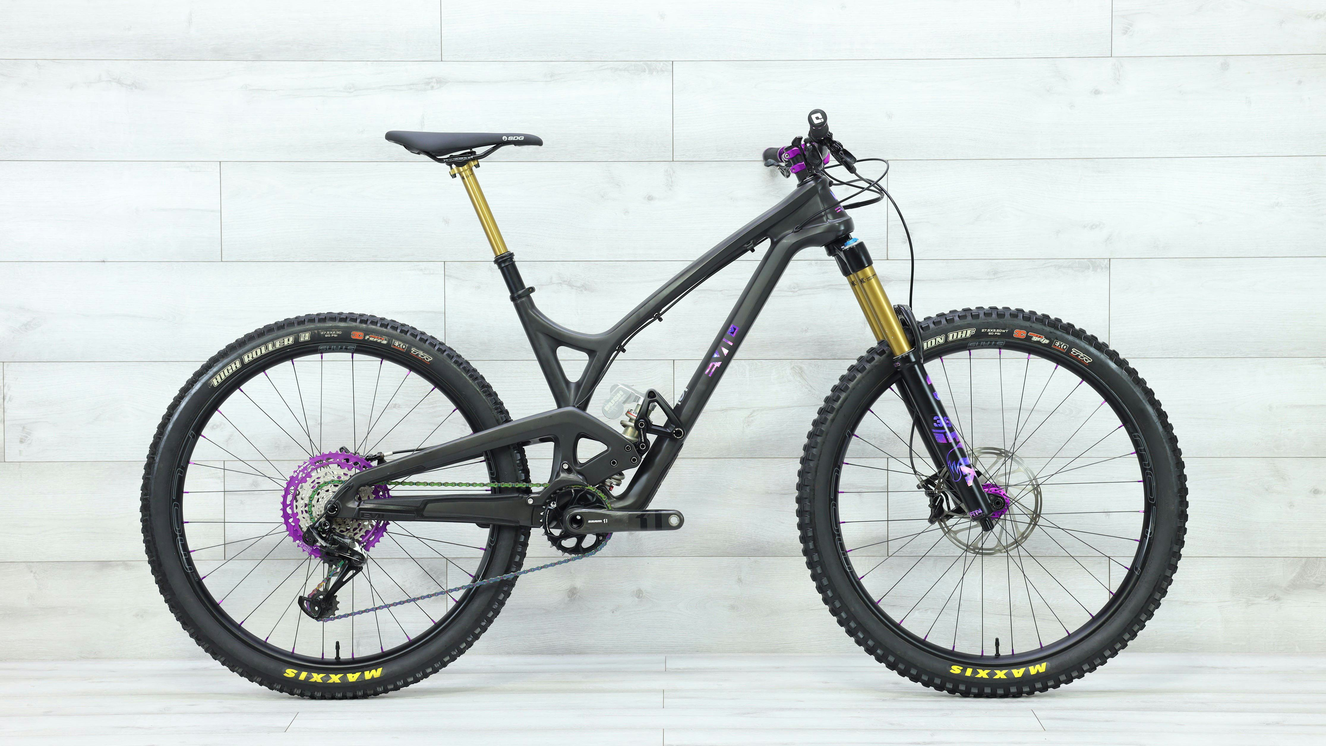 Insurgent_LB_Mountain_Bike_-_Medium