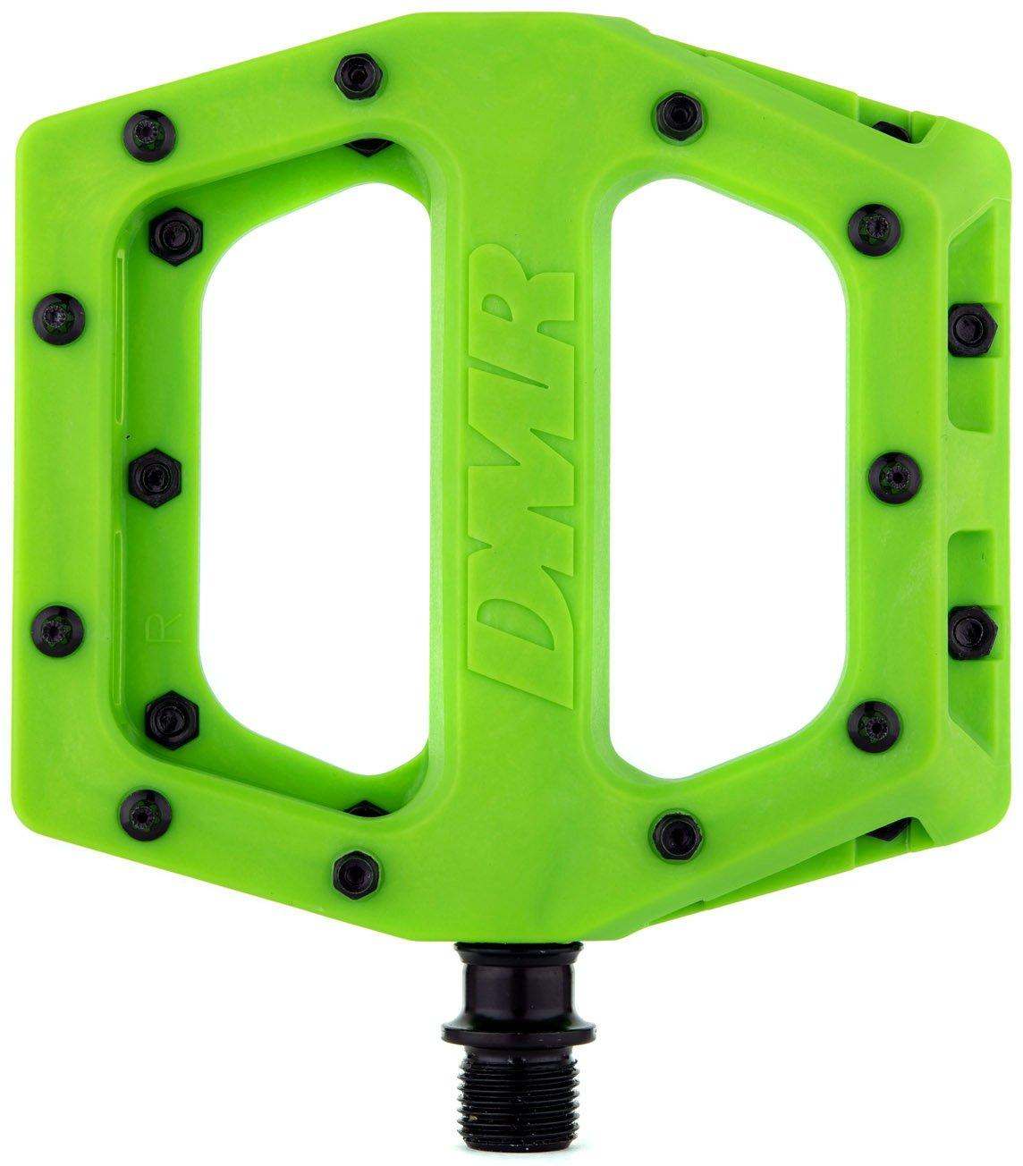 V11_Flat_Pedals