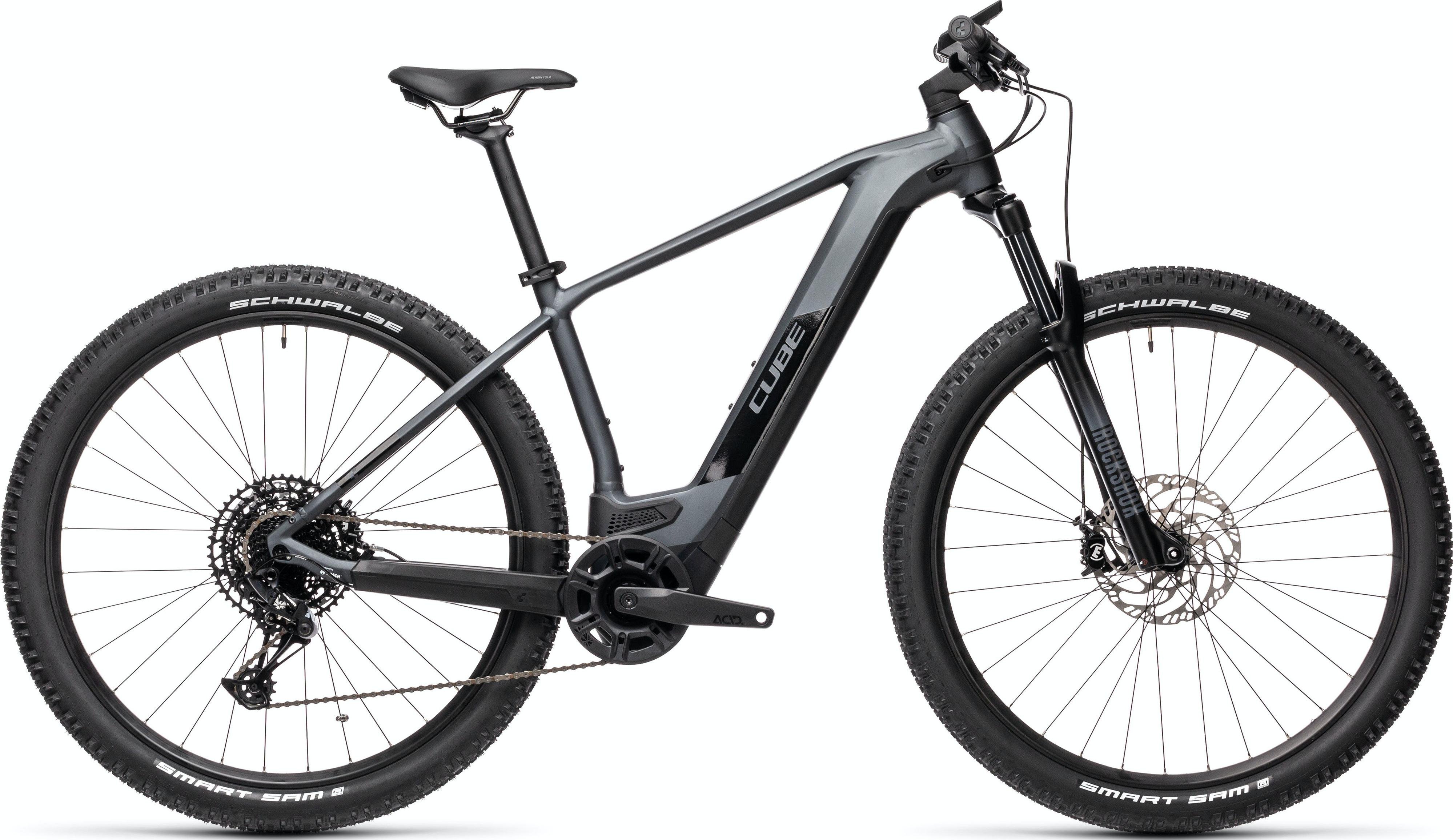 cube e-bike 750 watt Stereo Hybrid 140 HPC TM For Sale Karaffe mit 4 Gläser karusell Frame Size:XL 60cm