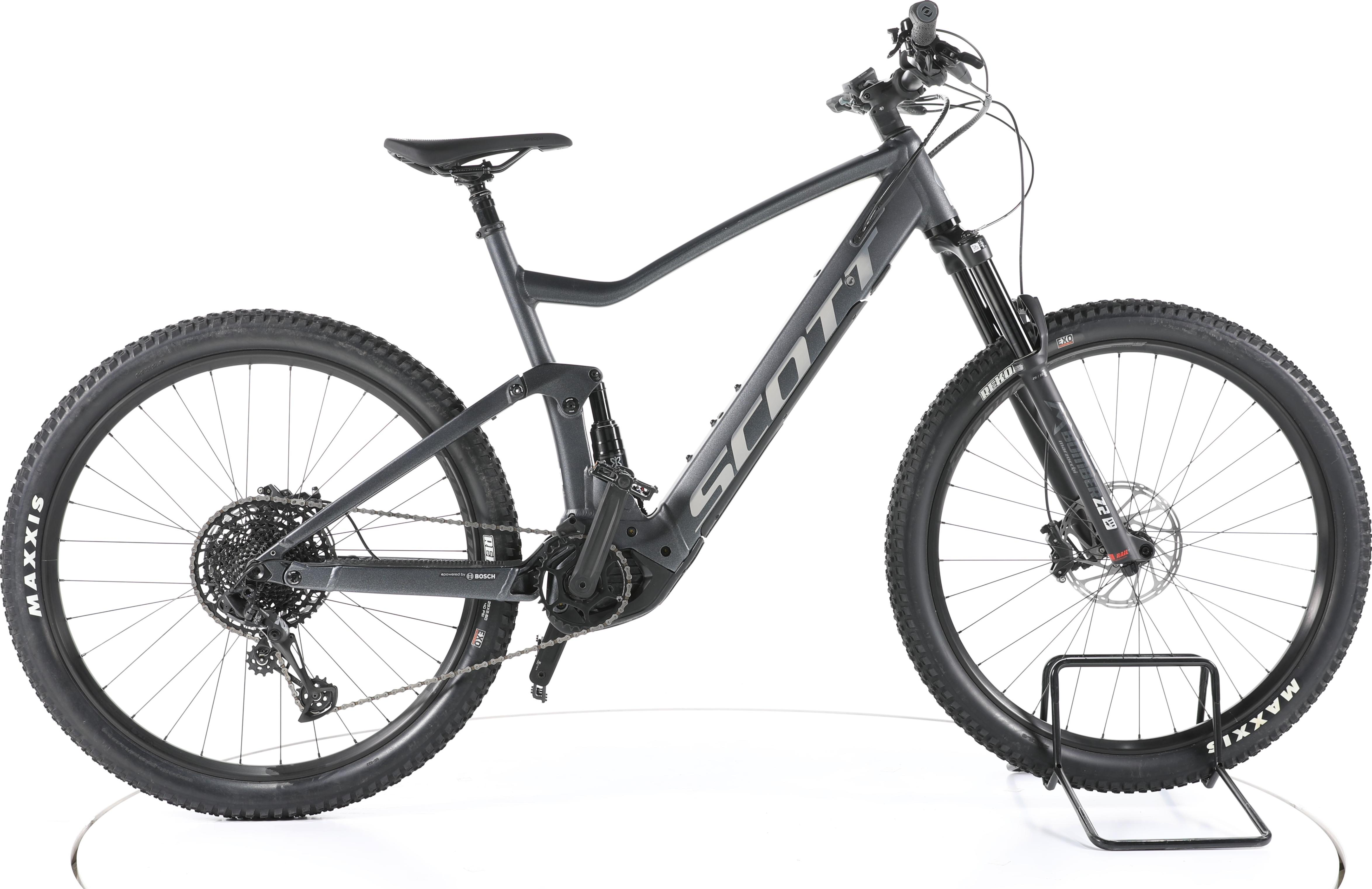 Strike_eRIDE_930