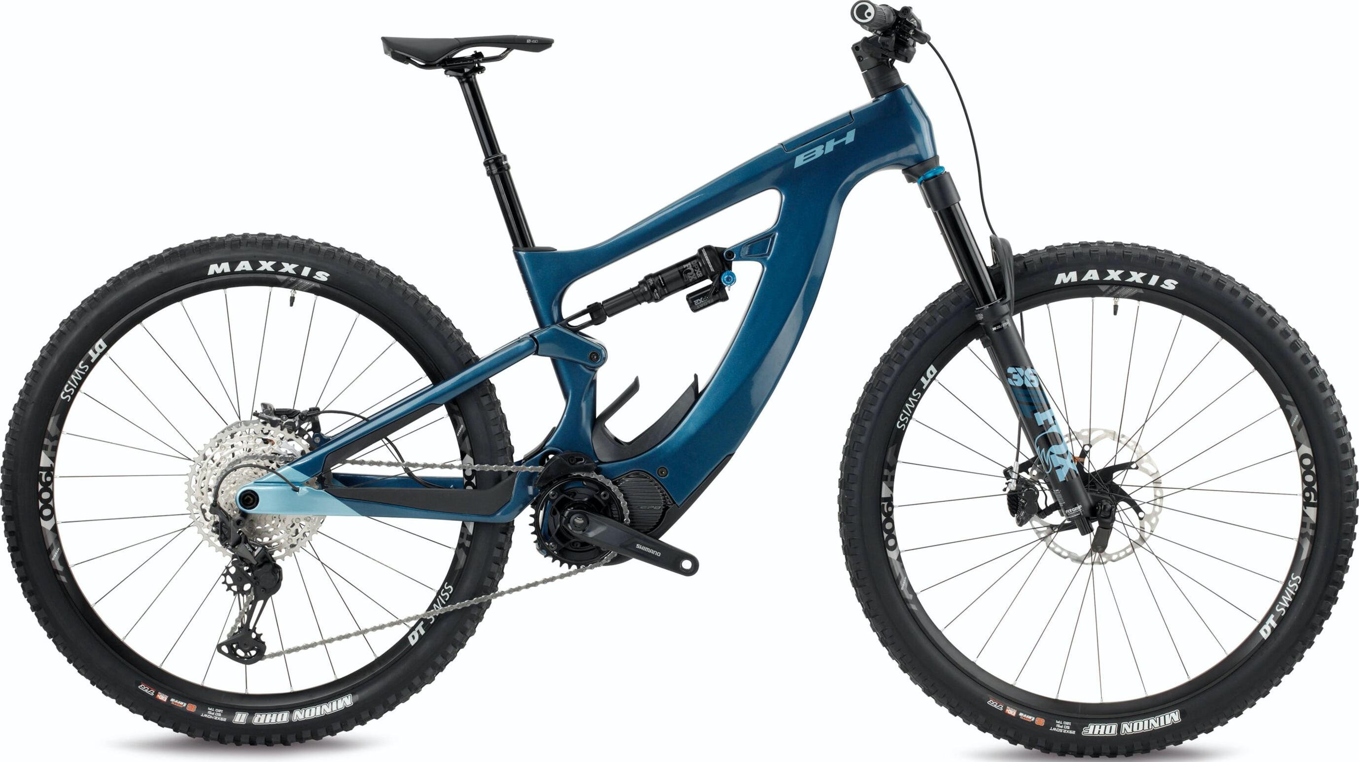 Xtep_Lynx_Carbon_8.8_Pro