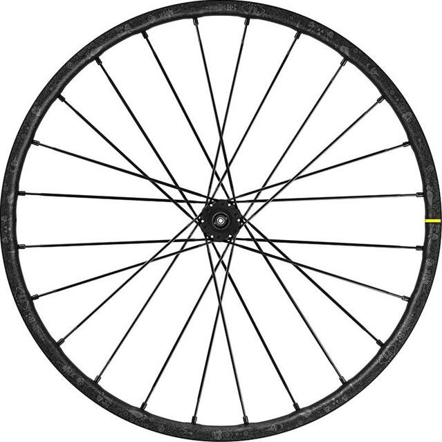 Deemax_Pro_Sam_Hill_29_Front_Boost
