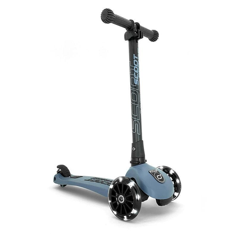 Scoot_&_Ride_Highwaykick_3_LED_Scooter