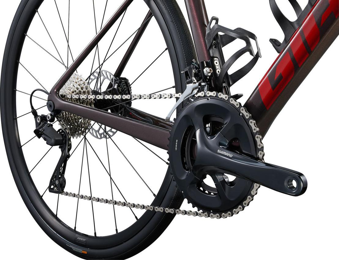 Giant Defy Advanced 2 2024 | BikeExchange