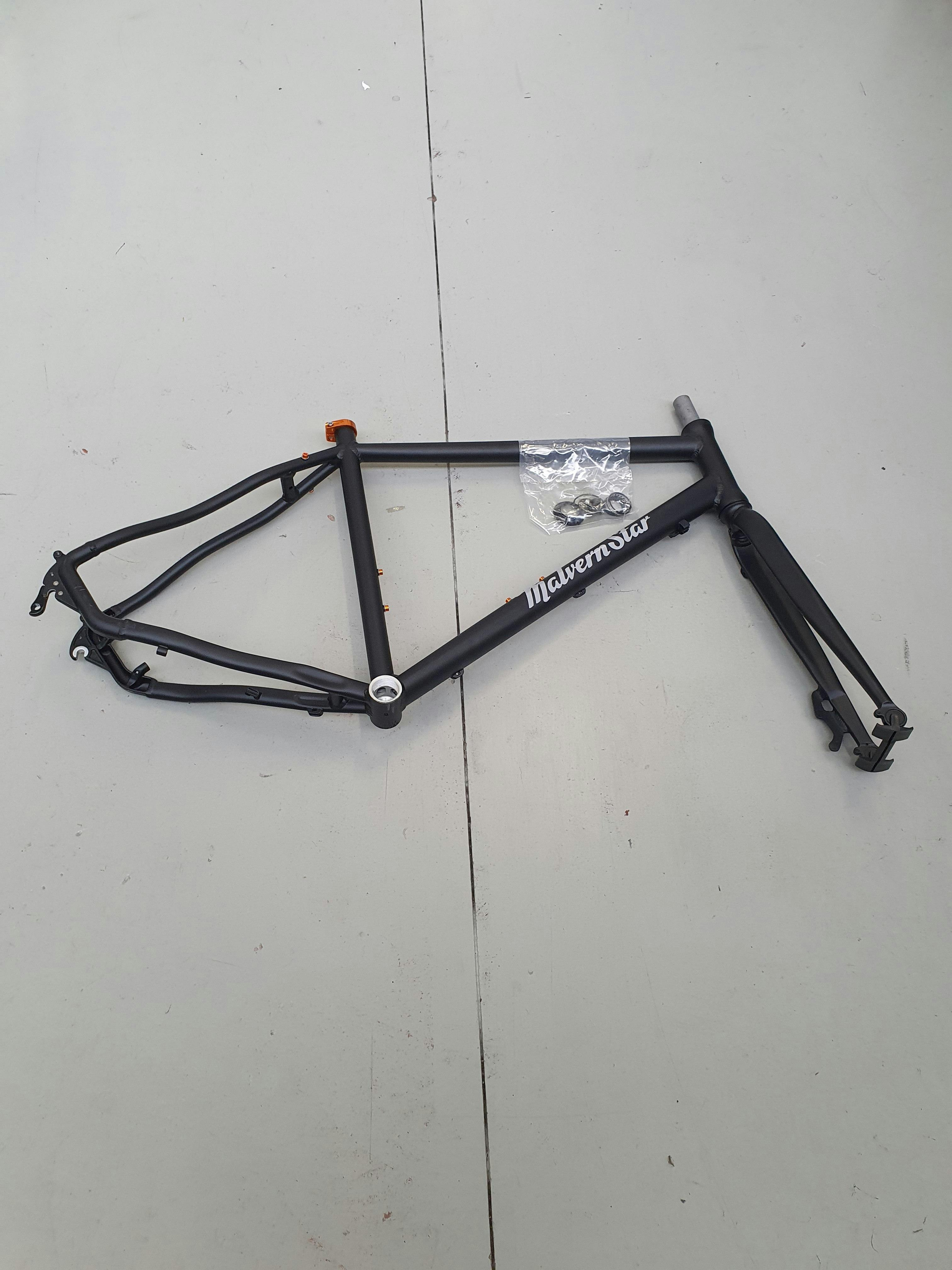 FRAME_AND_FORKS