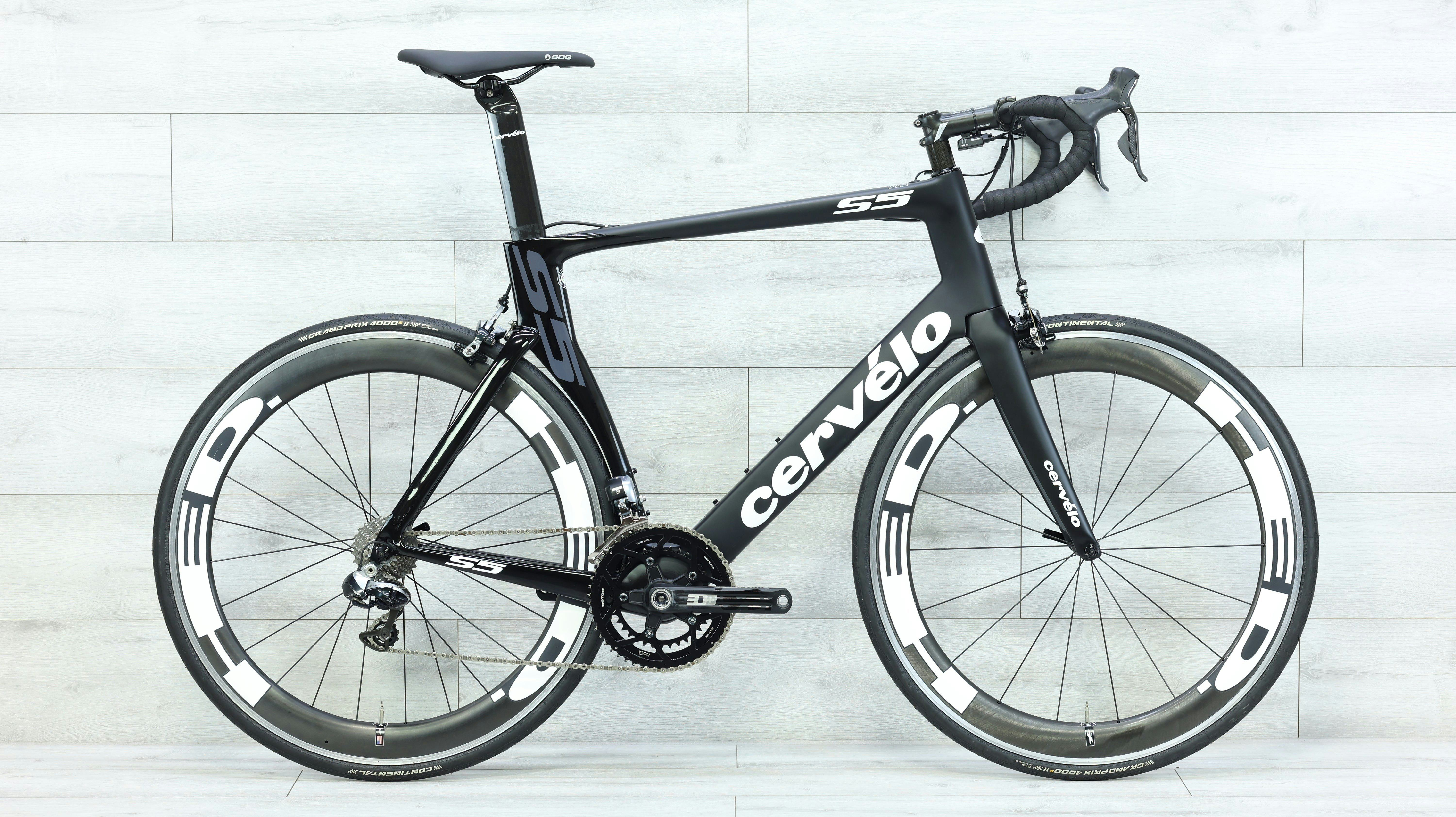 2017_Cervelo_S5_Dura-Ace_Di2_Road_Bike_-_61cm