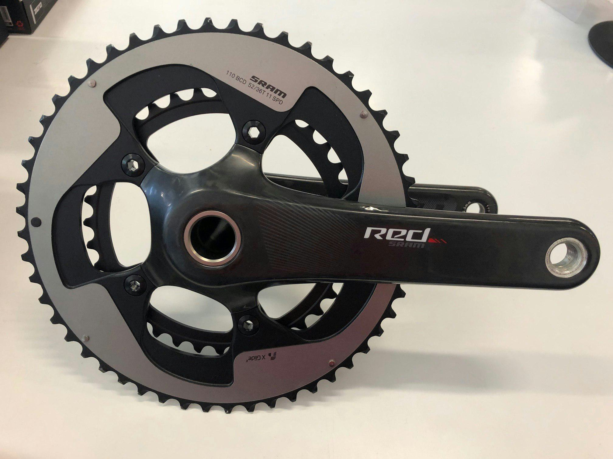 Red_Crankset_GXP_172.5_Semi-compact