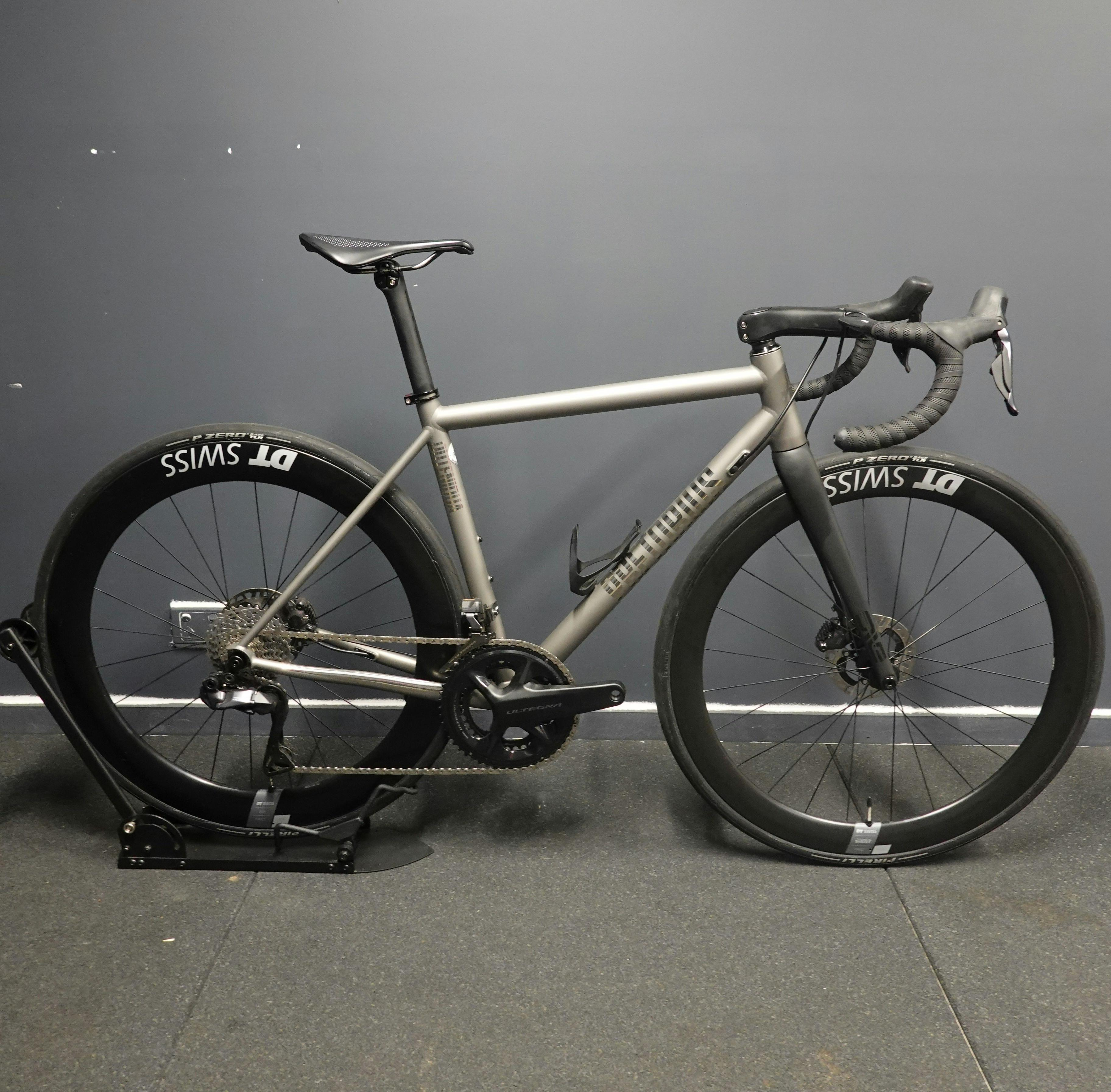 2023_Pretorius_Outeniqua_Titanium_Disc_road_bike_ENVE