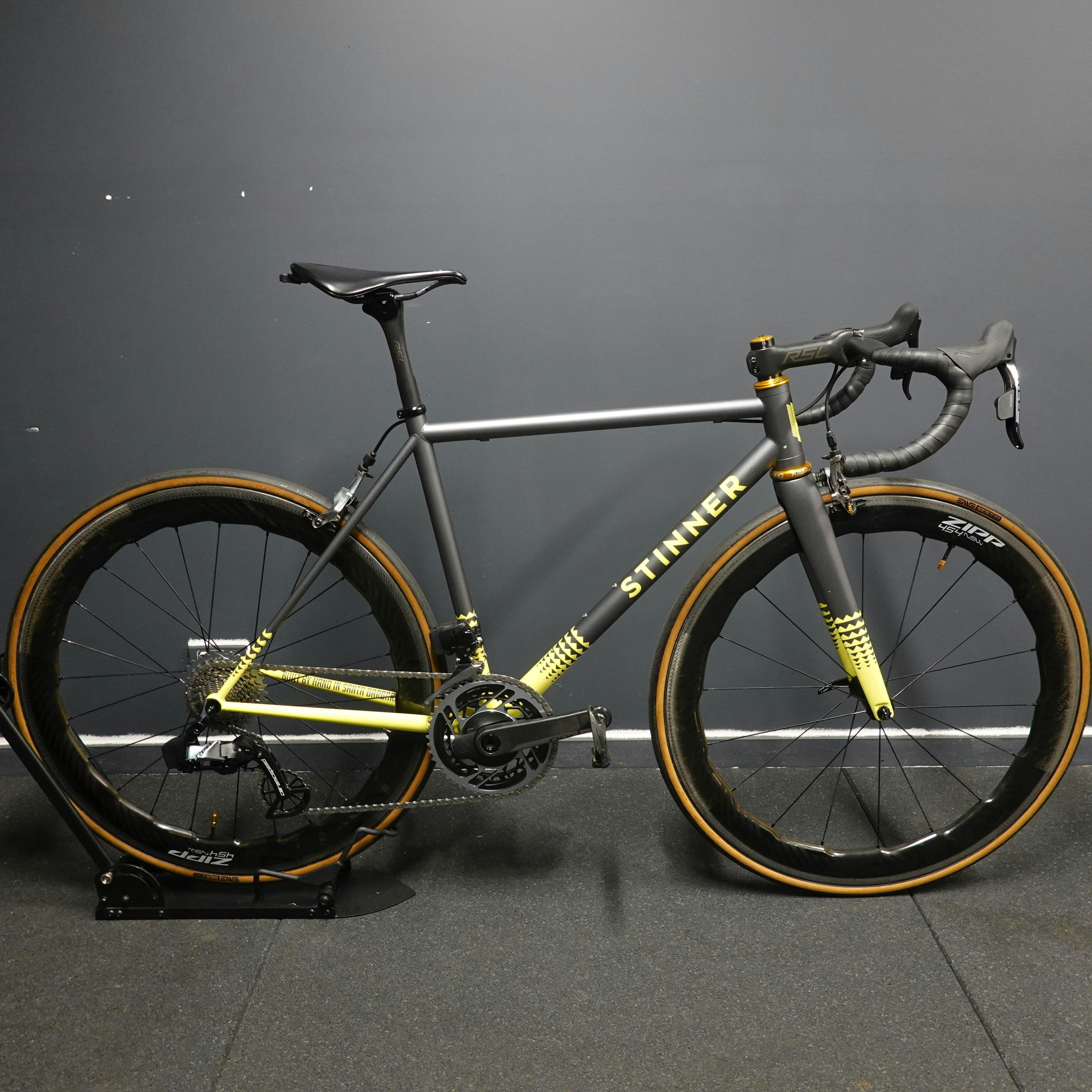 Stinner_Gibraltar_Sram_Red_AXS_Ceramicspeed_Zipp_454_NSW_road_bike_Made_in_USA