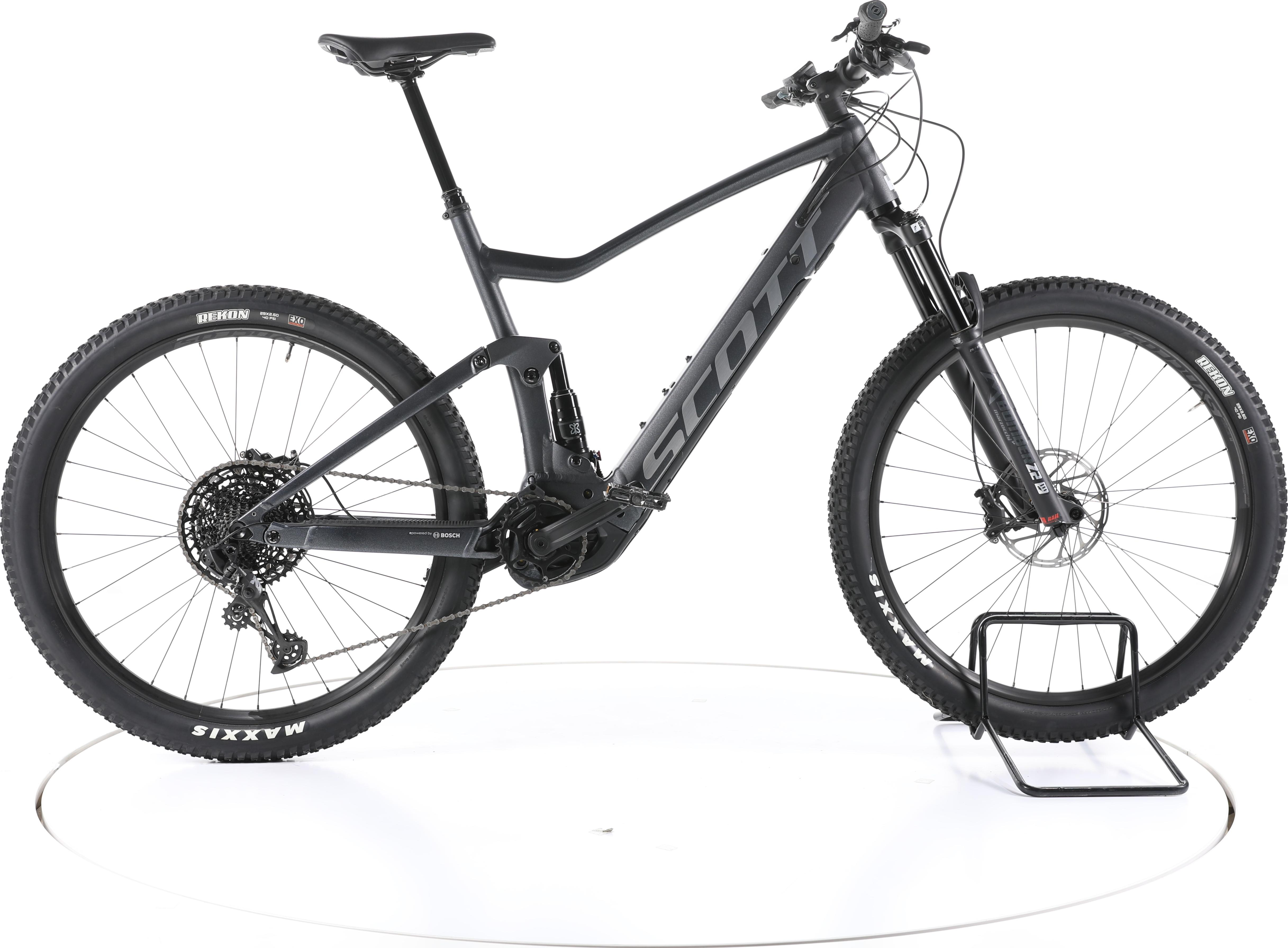 Strike_eRIDE_930