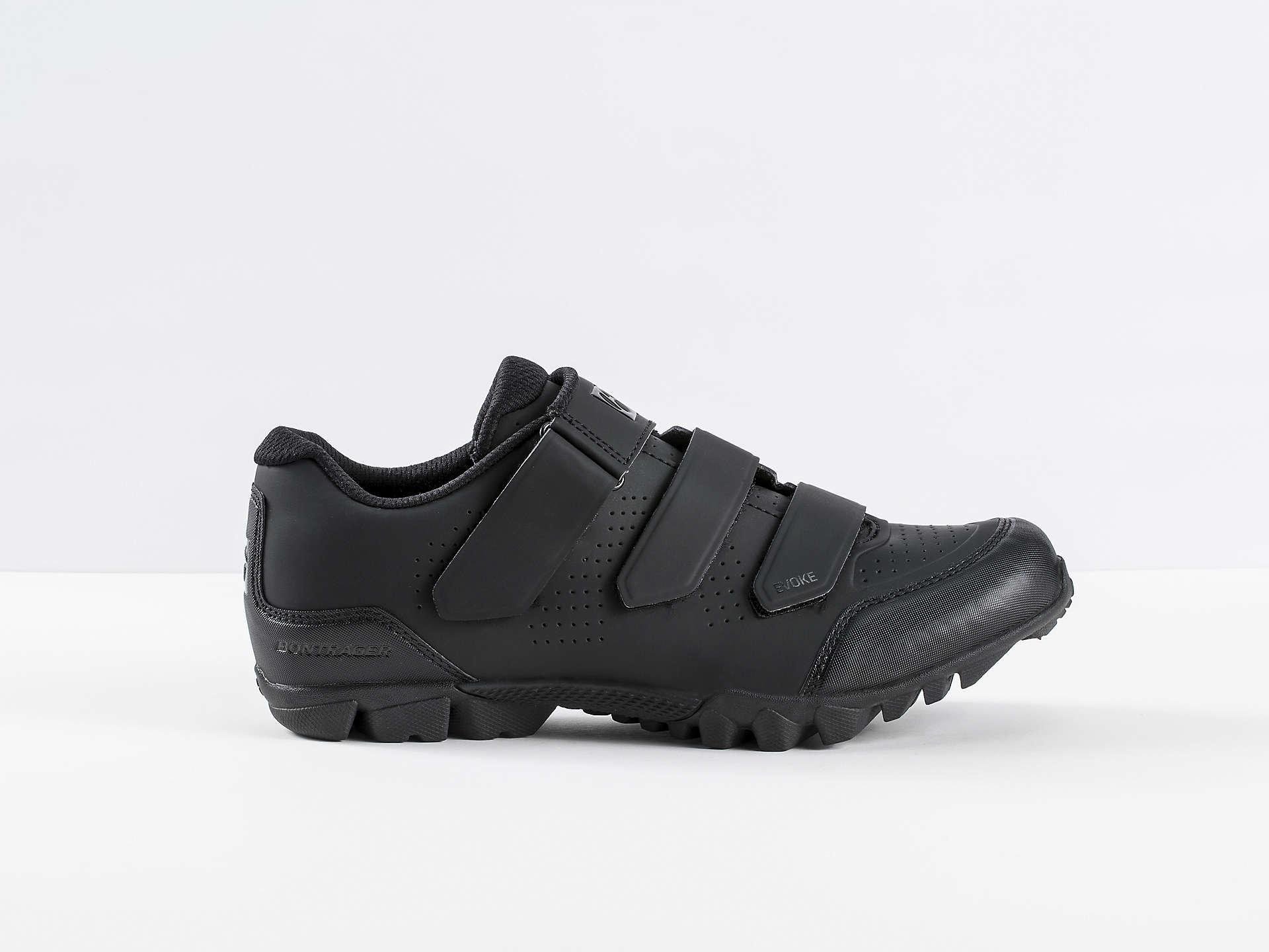 Evoke_Mountain_Shoe