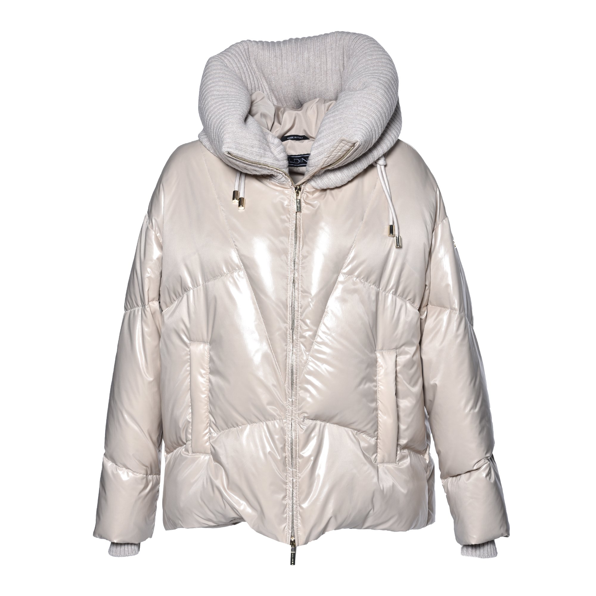Down jacket in gold nylon image