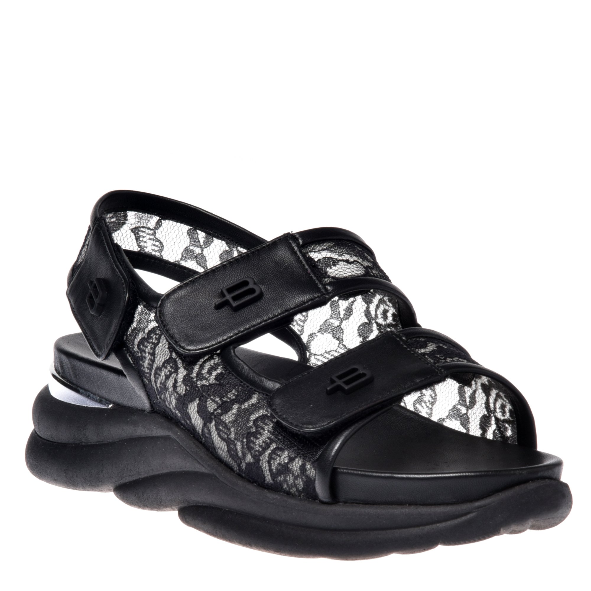 Sandal in black lace image