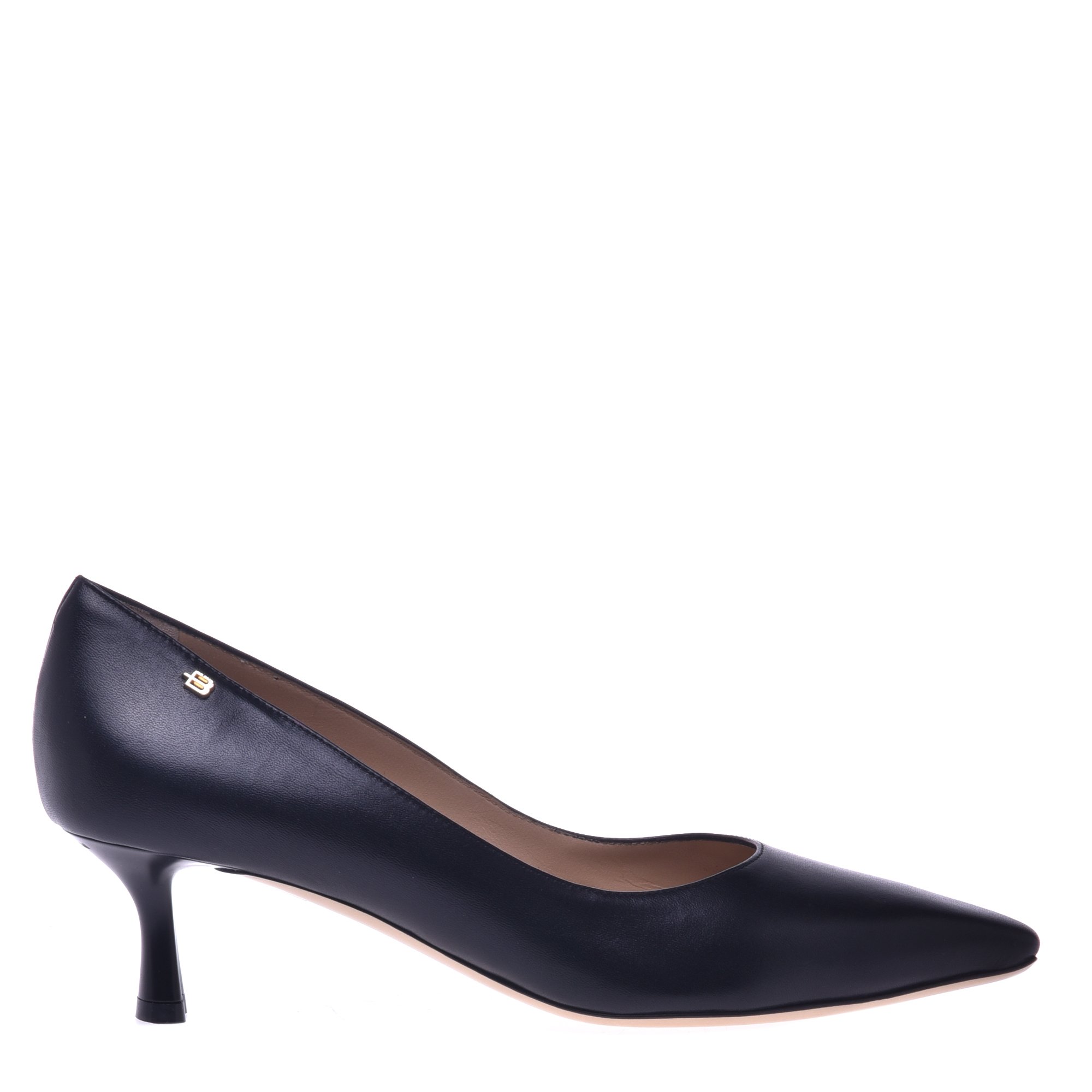 Court shoe in black leather image