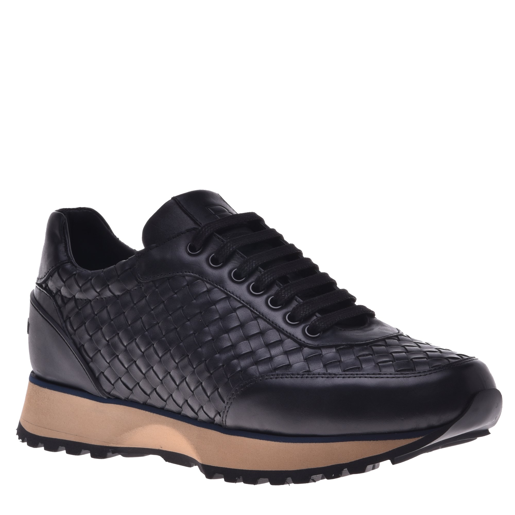 Lace-up in black woven leather image