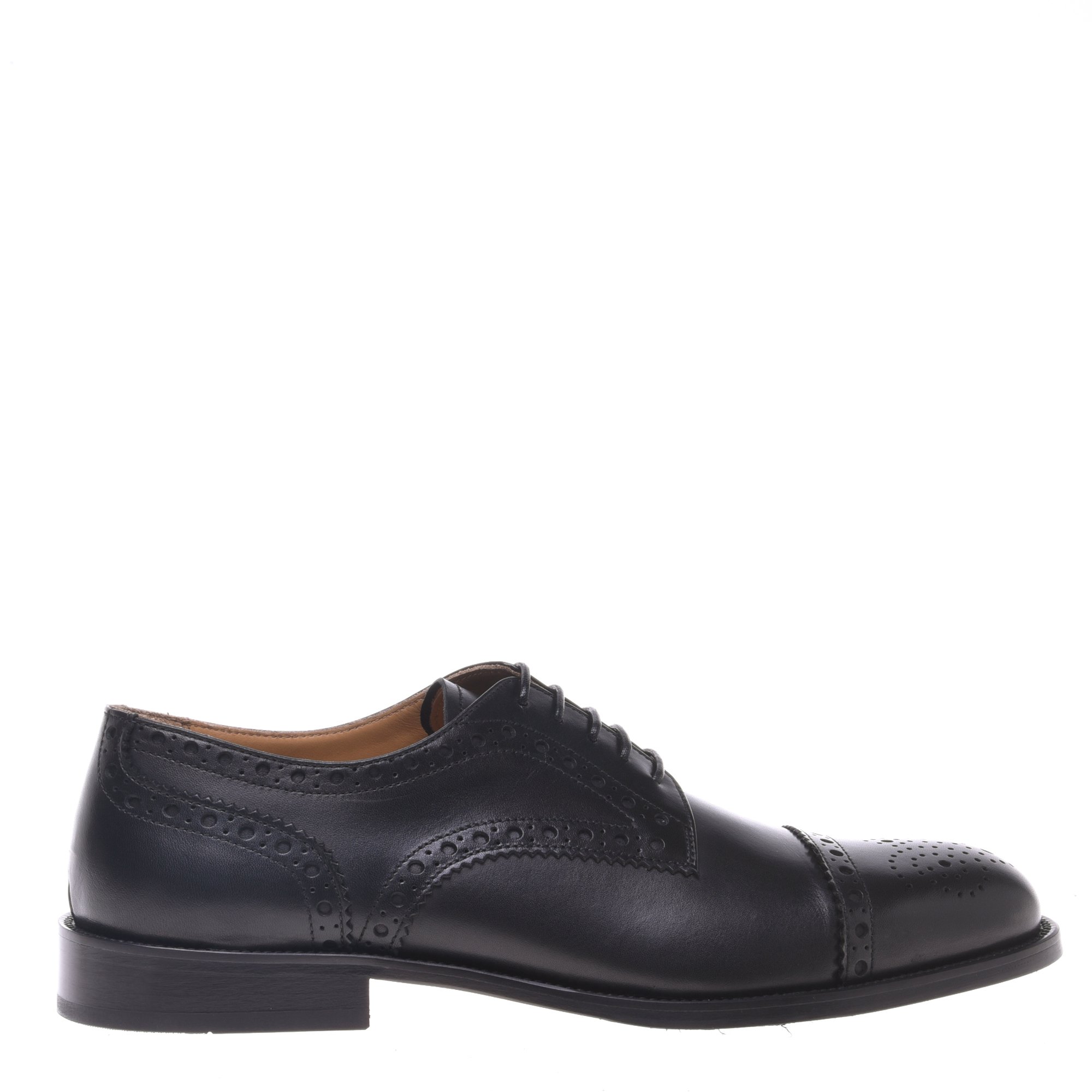 Lace-ups in black leather image