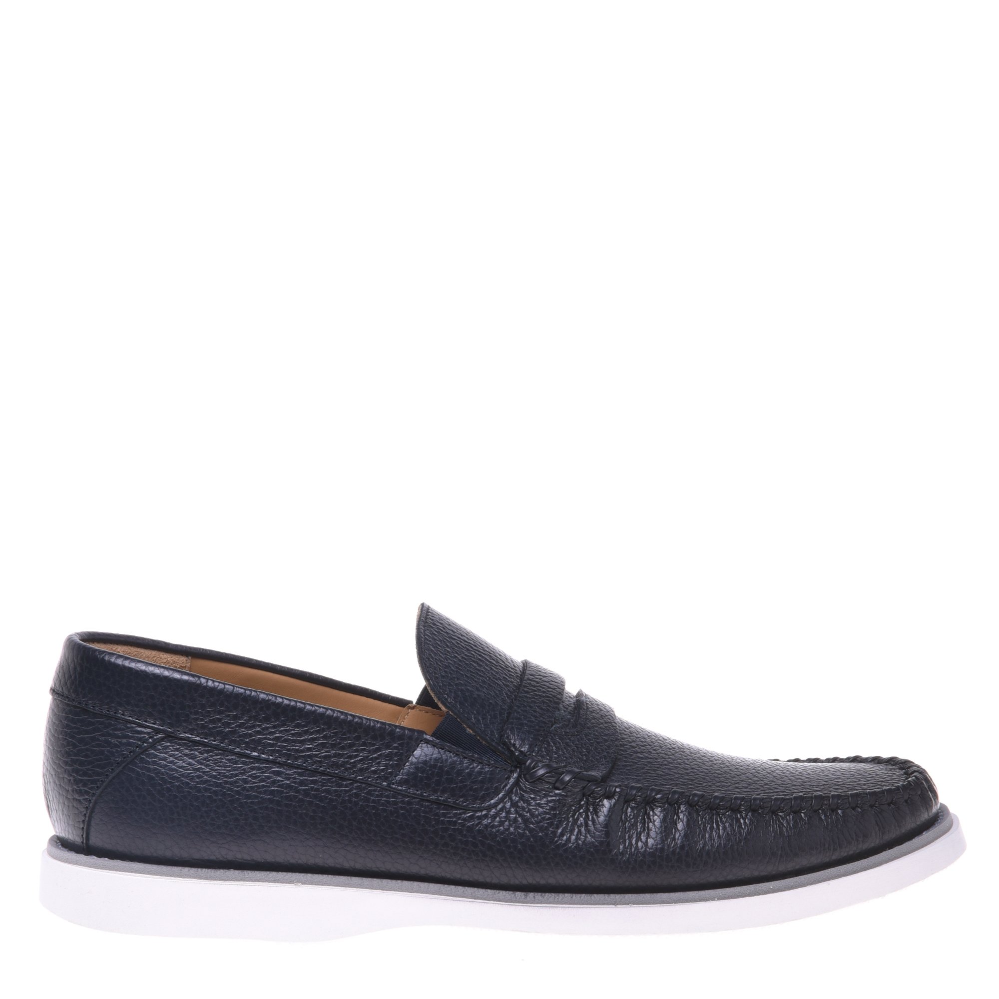 Loafers in black tumbled leather image