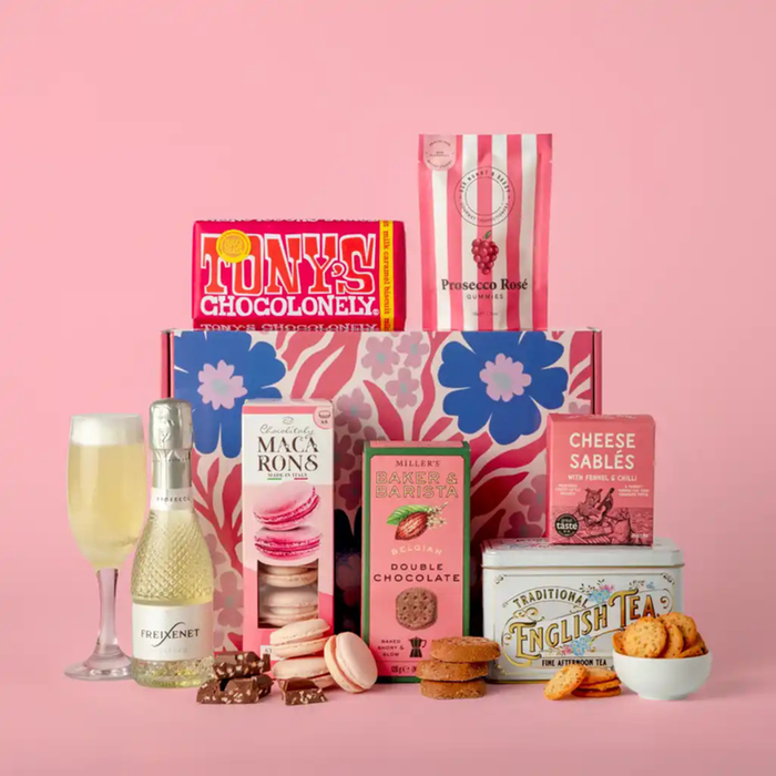 Afternoon Tea and Bubbles Hamper