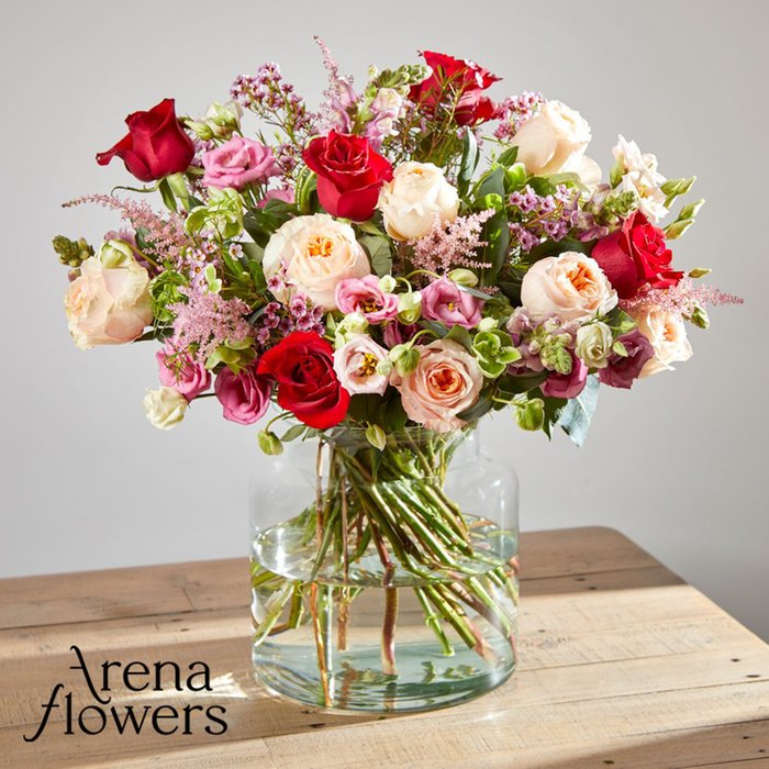 Amore by Arena Flowers