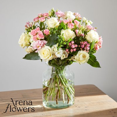 Rosetta by Arena Flowers